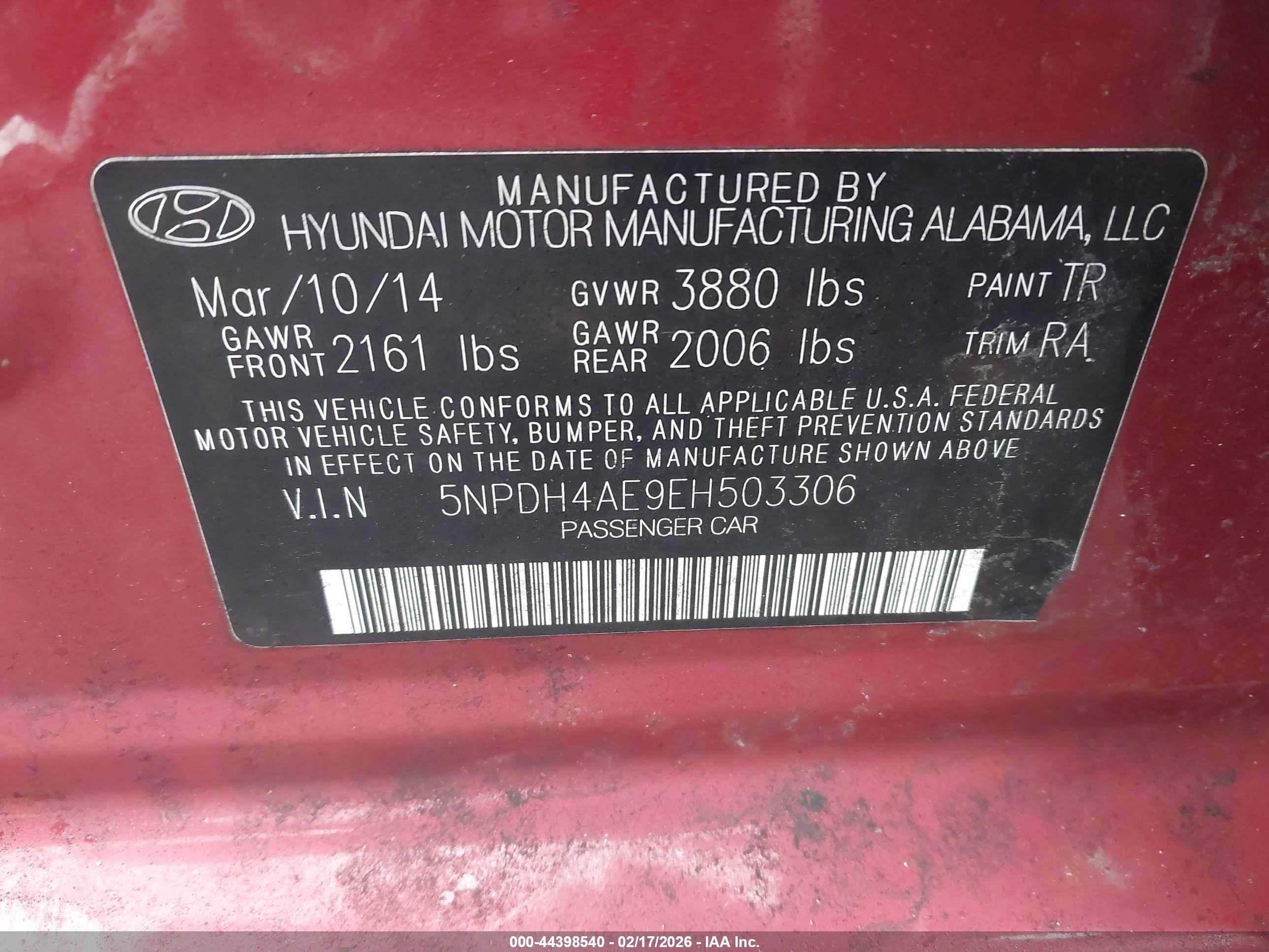 HYUNDAI ELANTRA image 9
