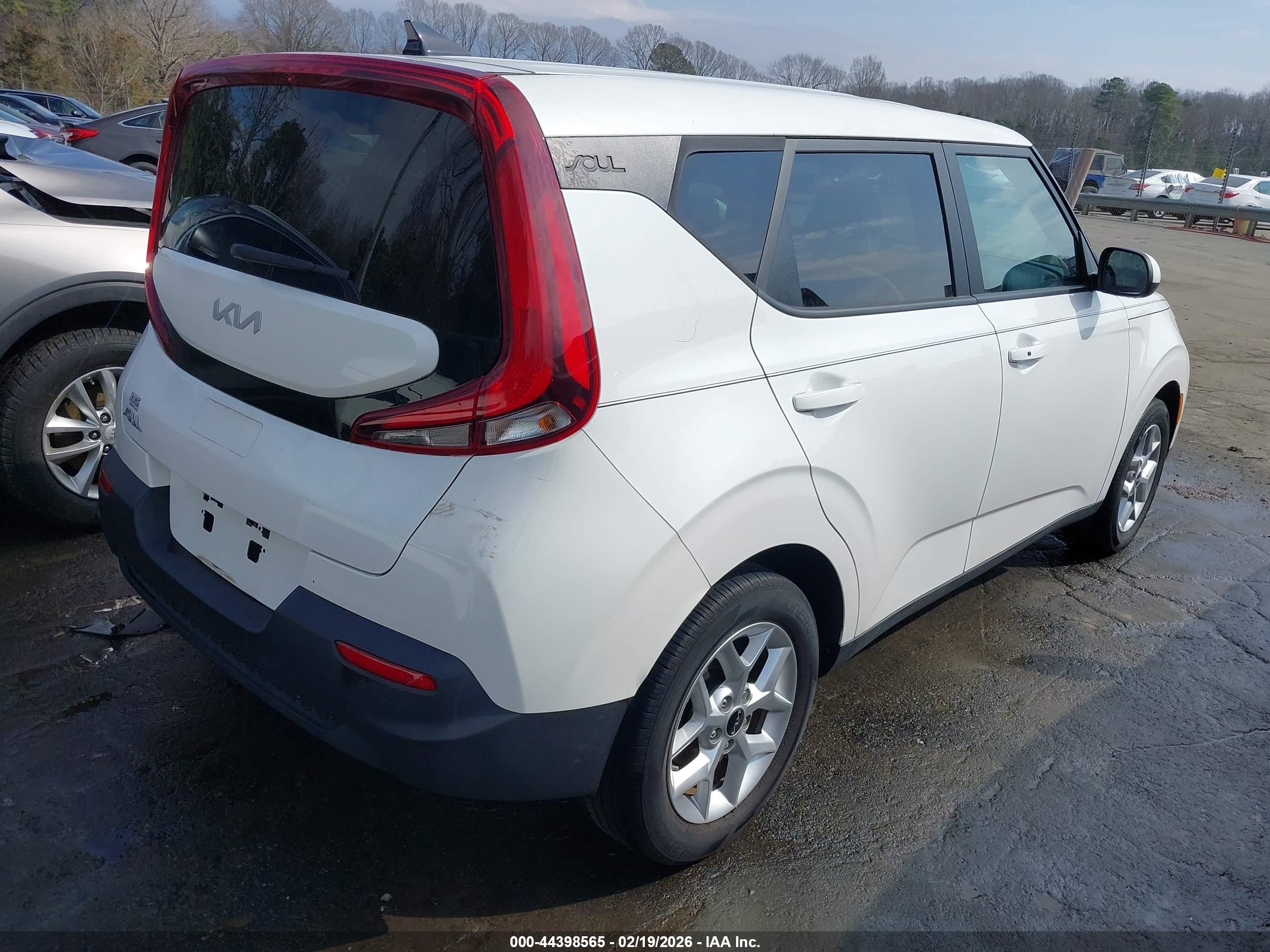 KIA SOUL image 4