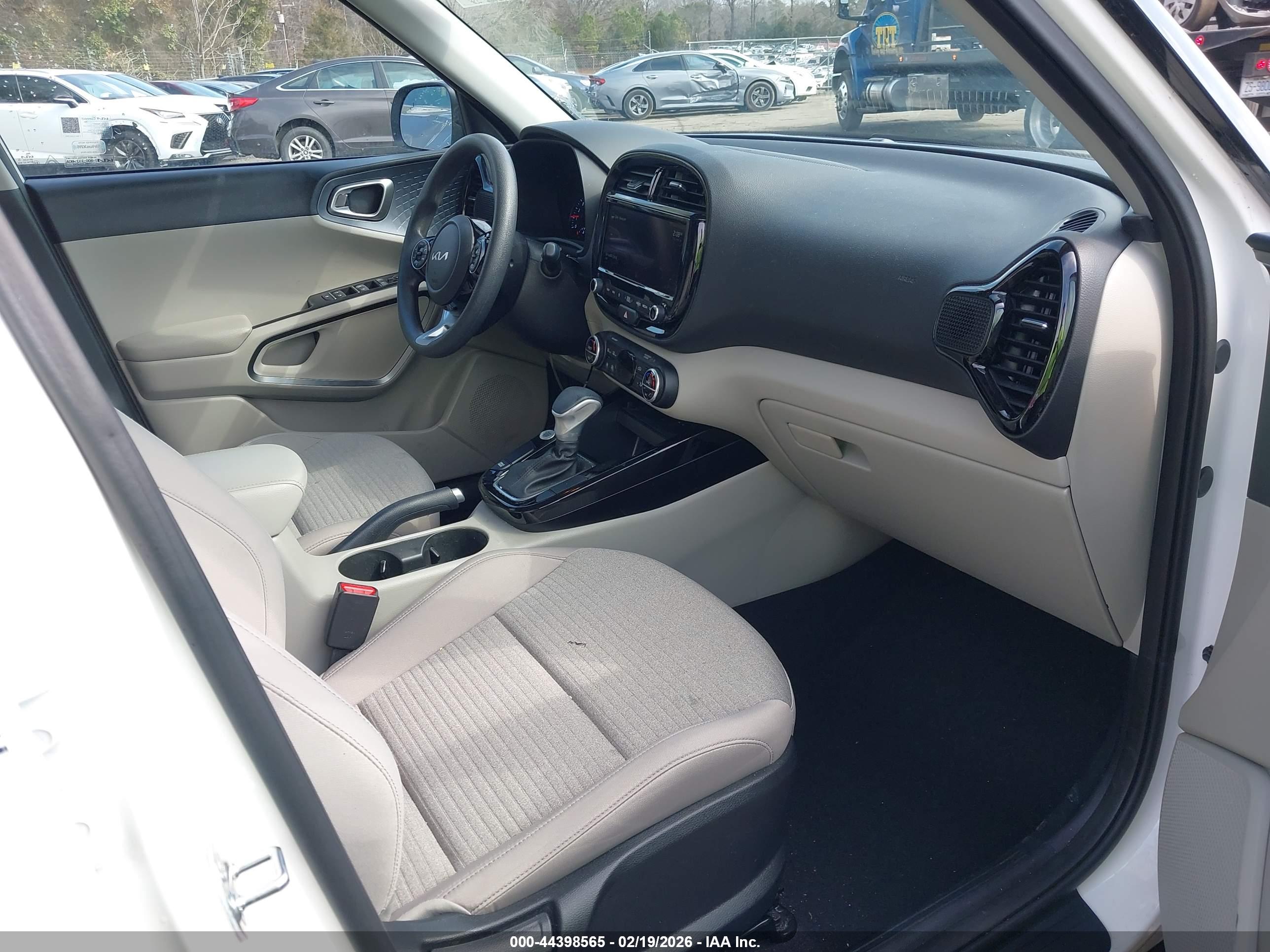 KIA SOUL image 5