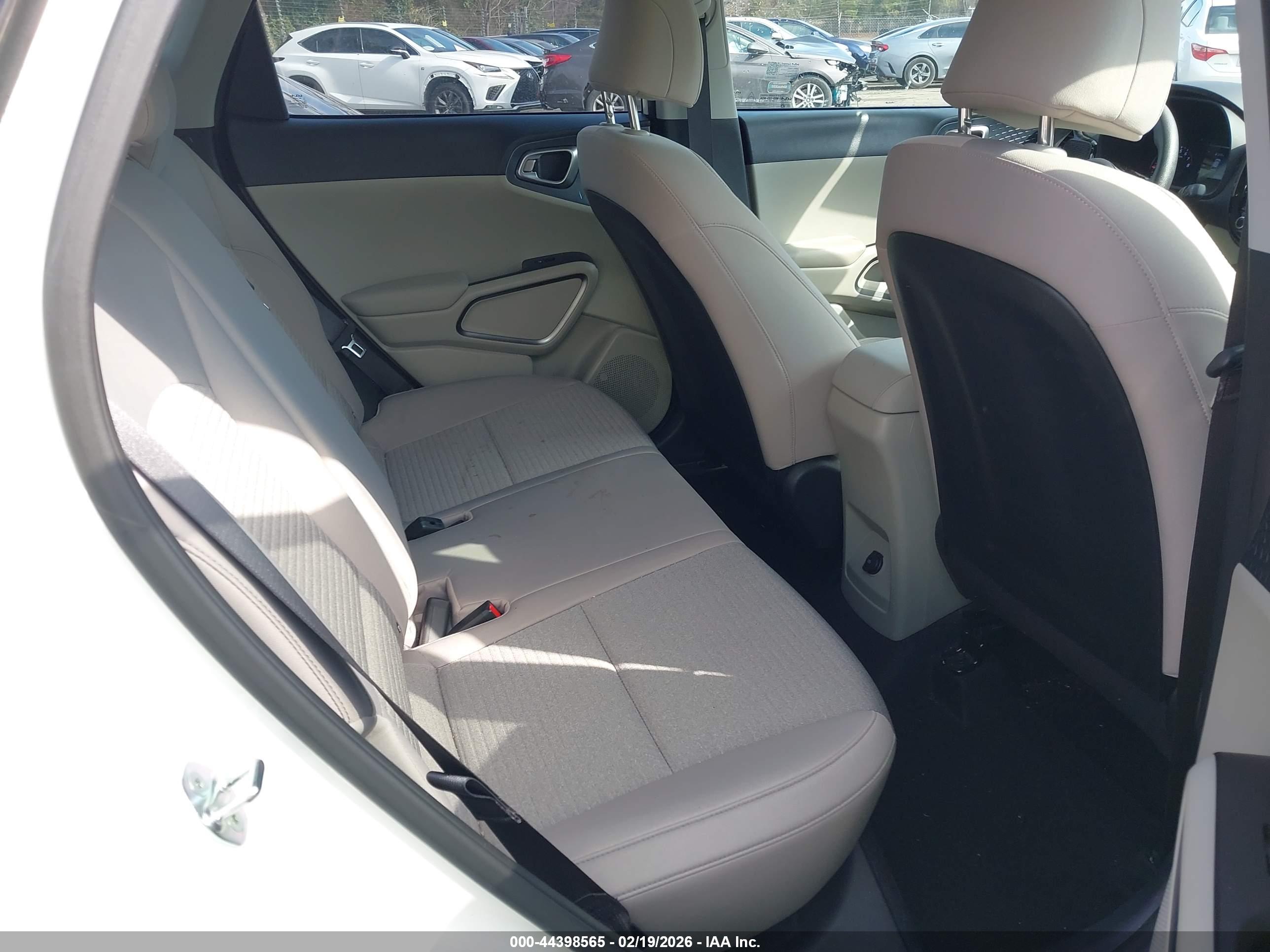KIA SOUL image 8