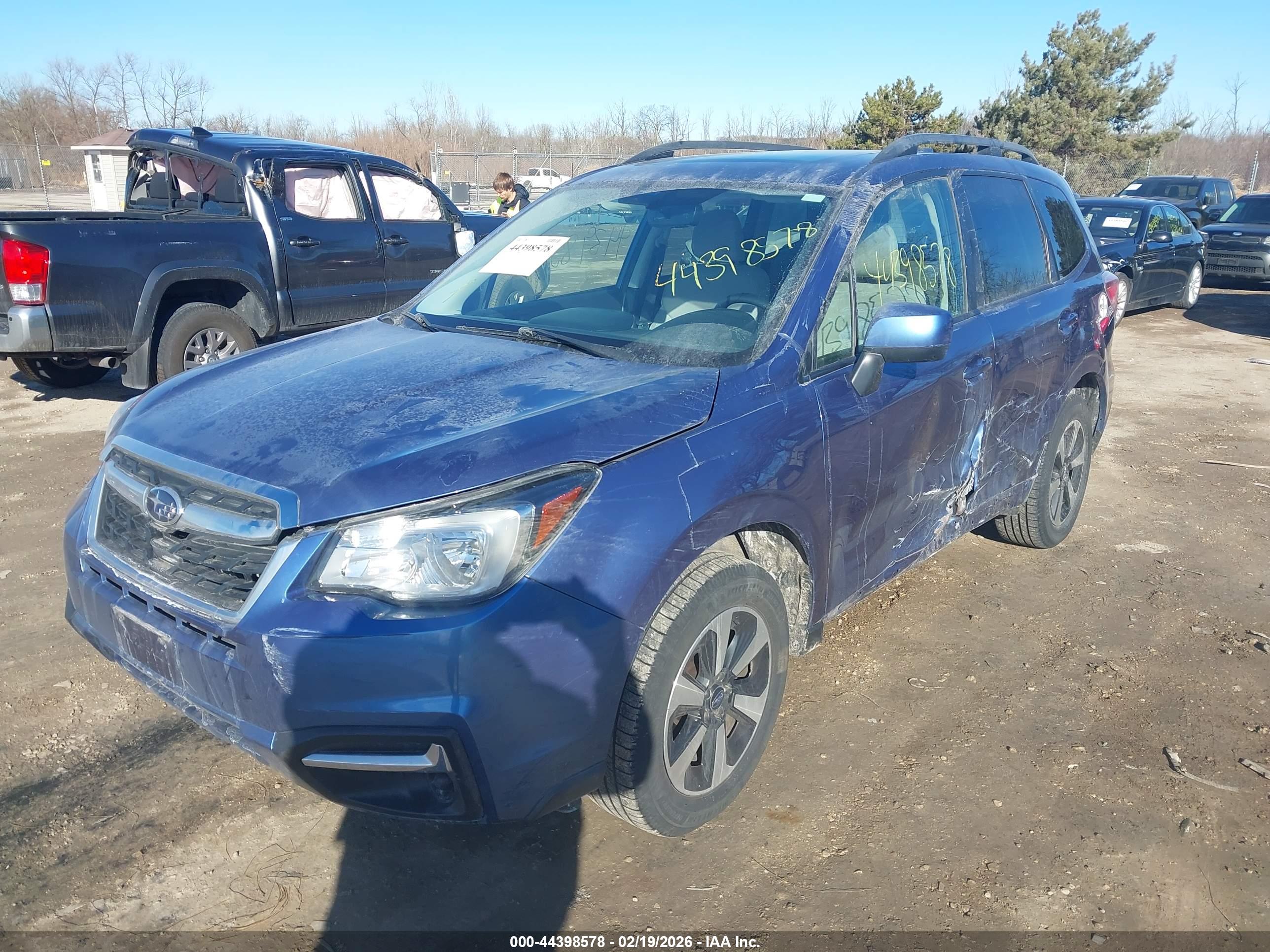 SUBARU FORESTER image 2