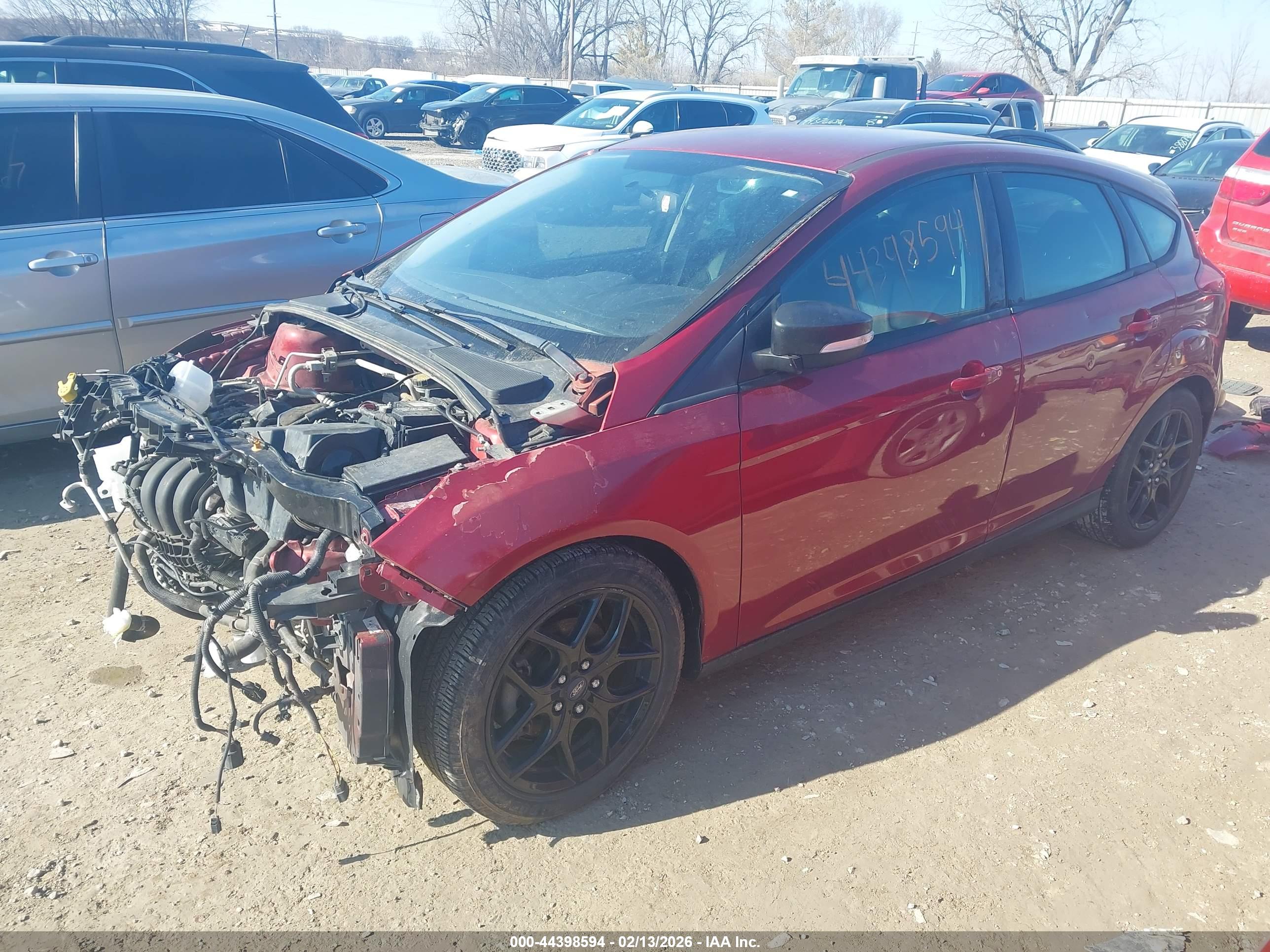 FORD FOCUS image 2