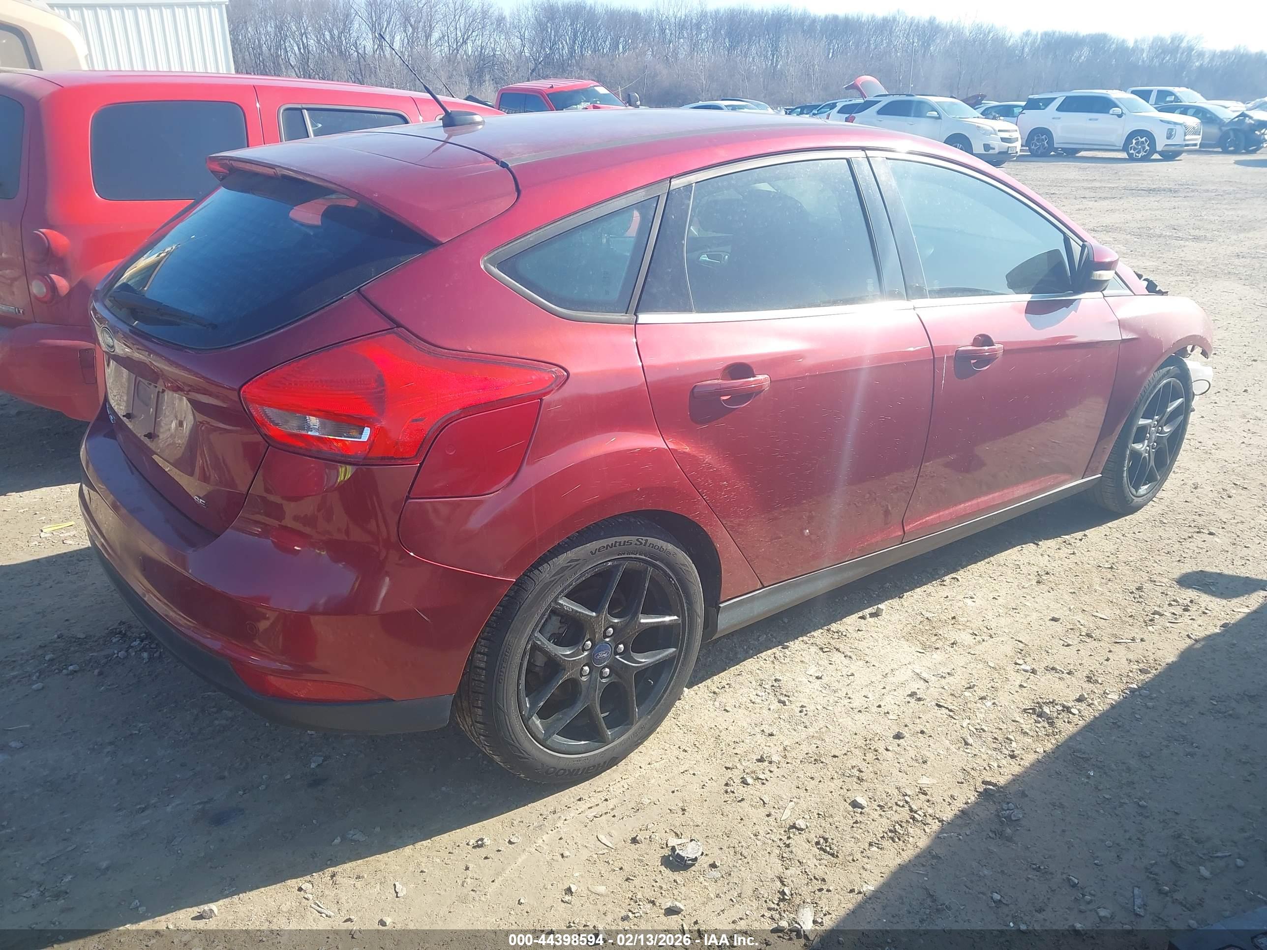 FORD FOCUS image 4
