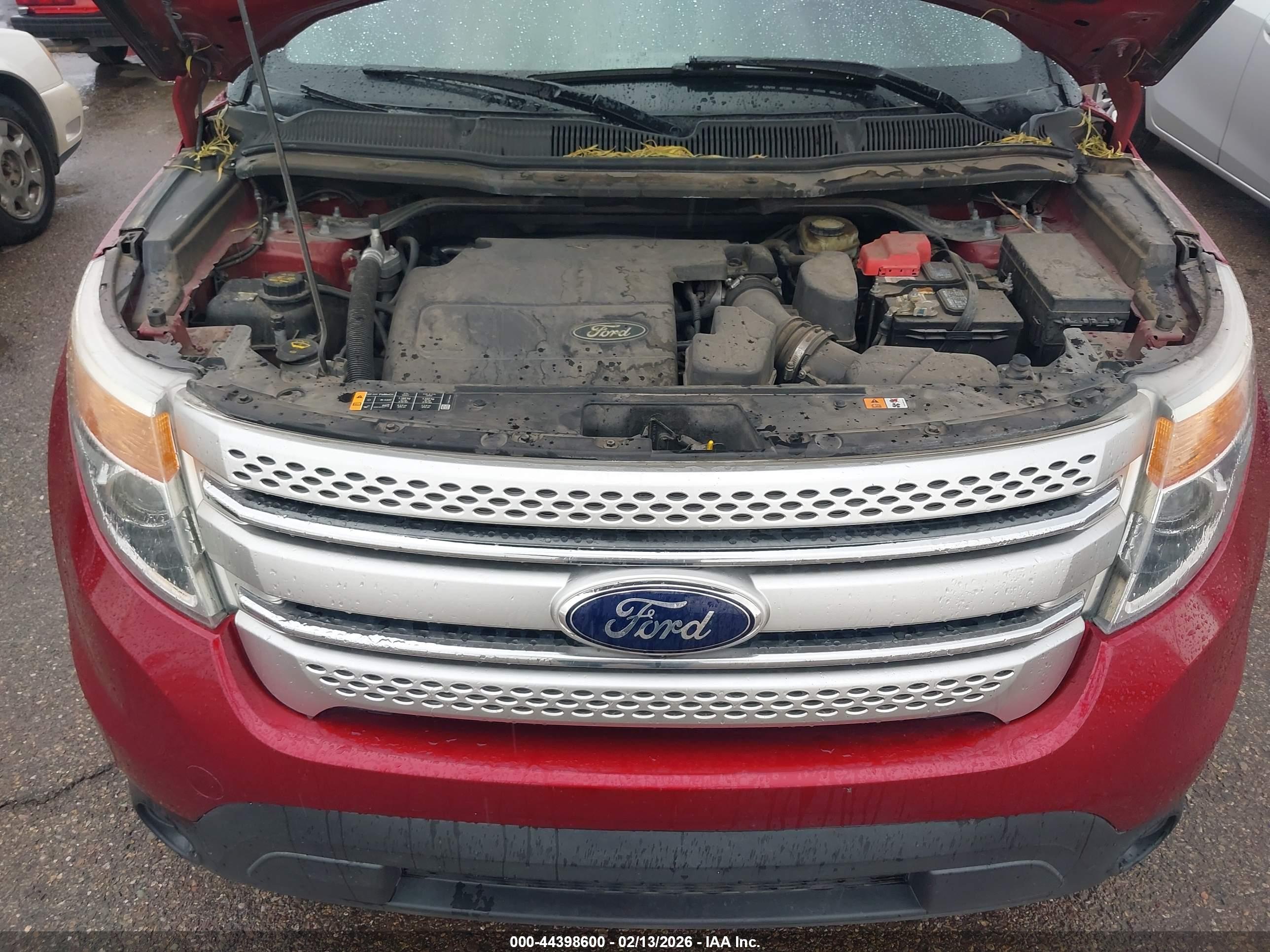 FORD EXPLORER image 10