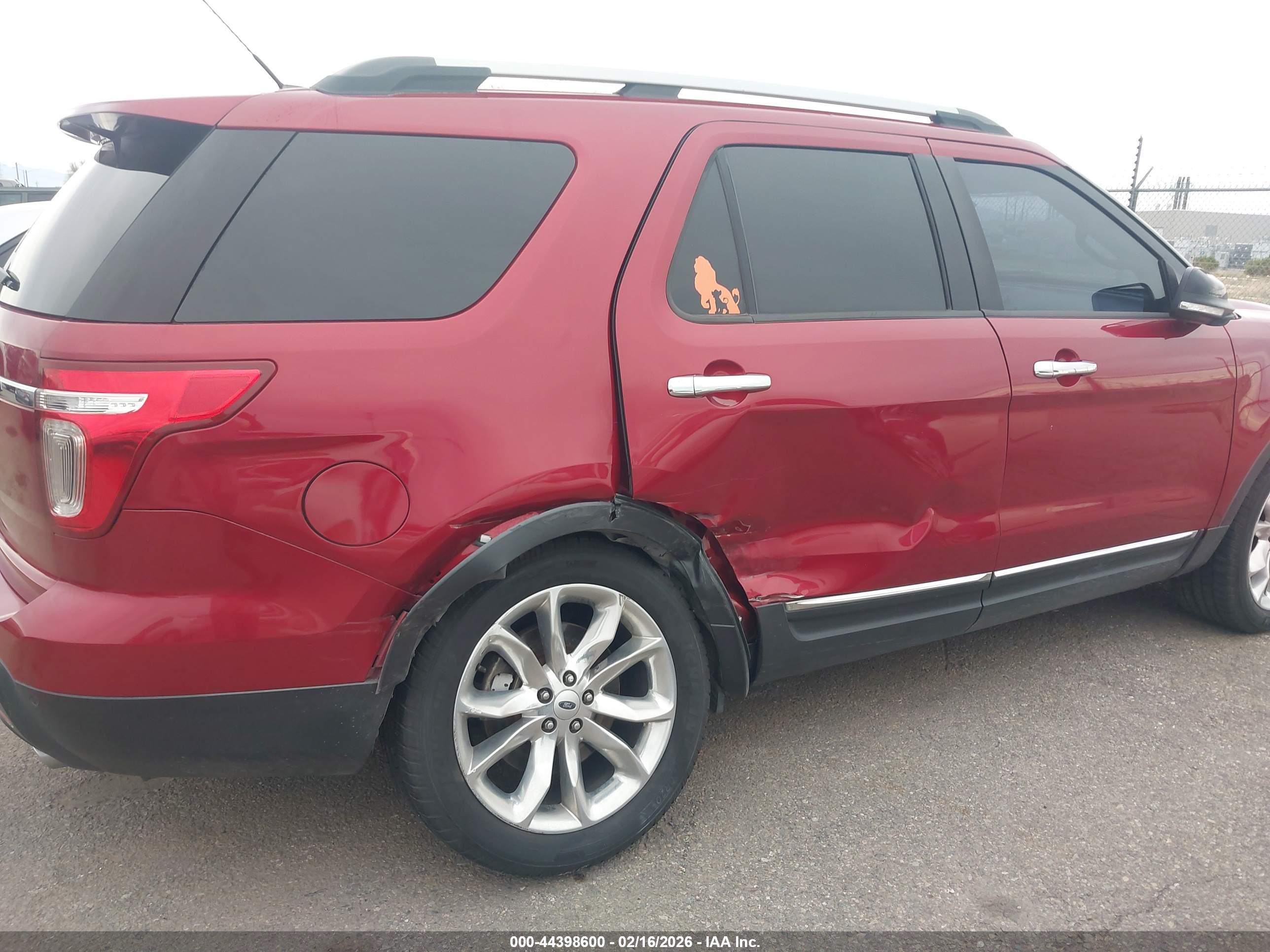 FORD EXPLORER image 6