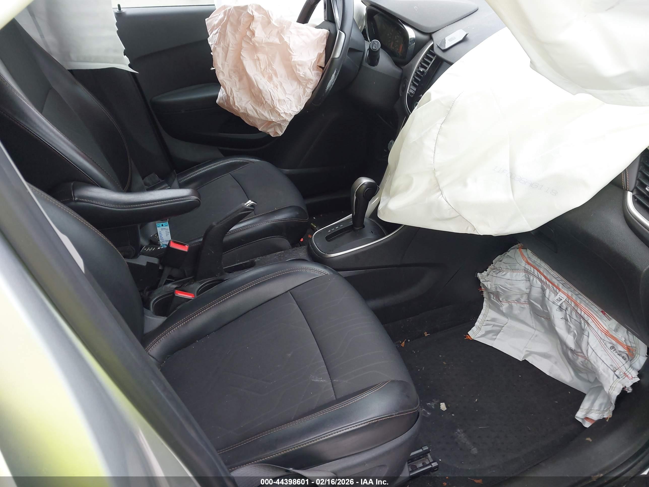 CHEVROLET TRAX image 5