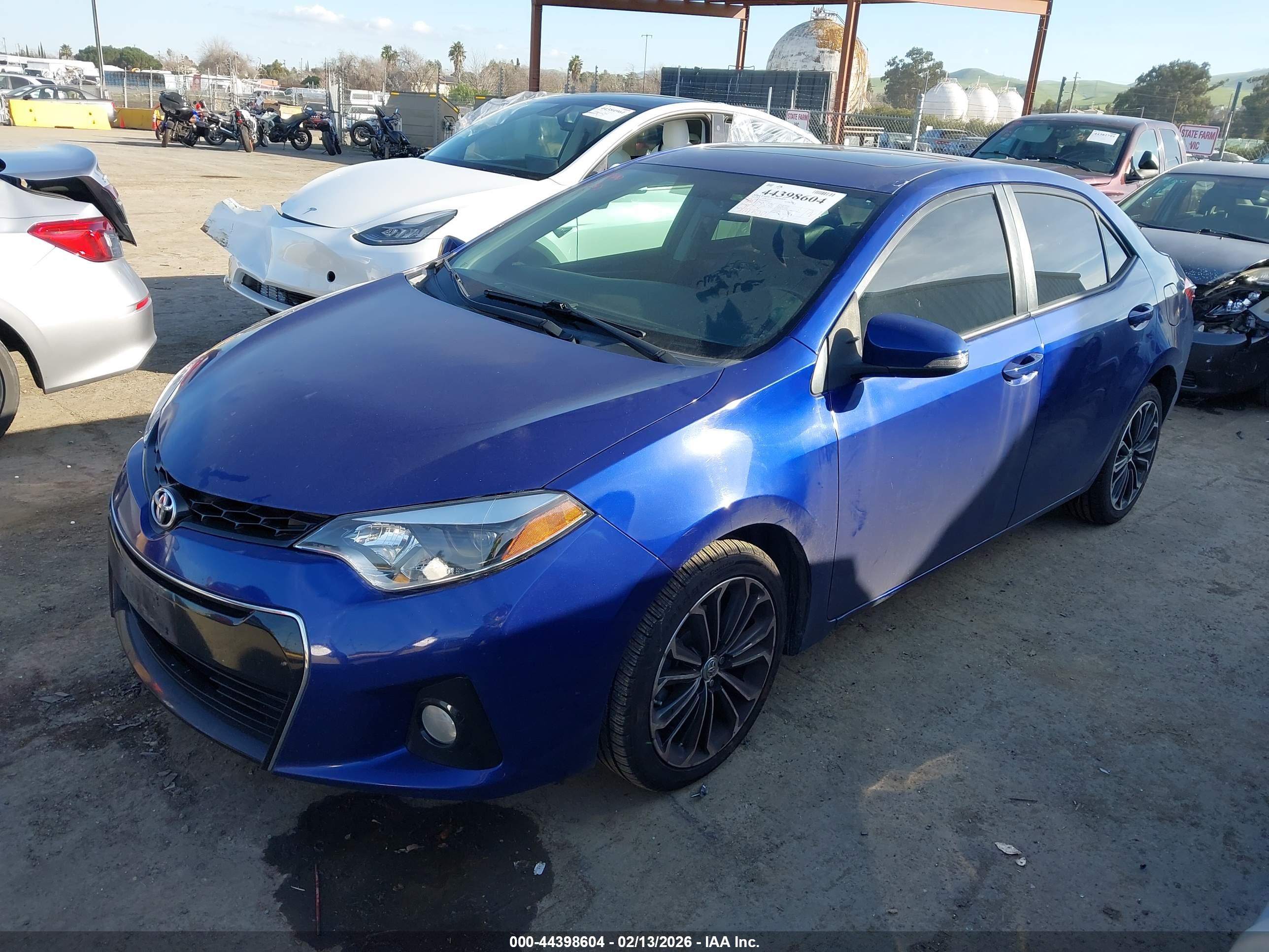 TOYOTA COROLLA image 2