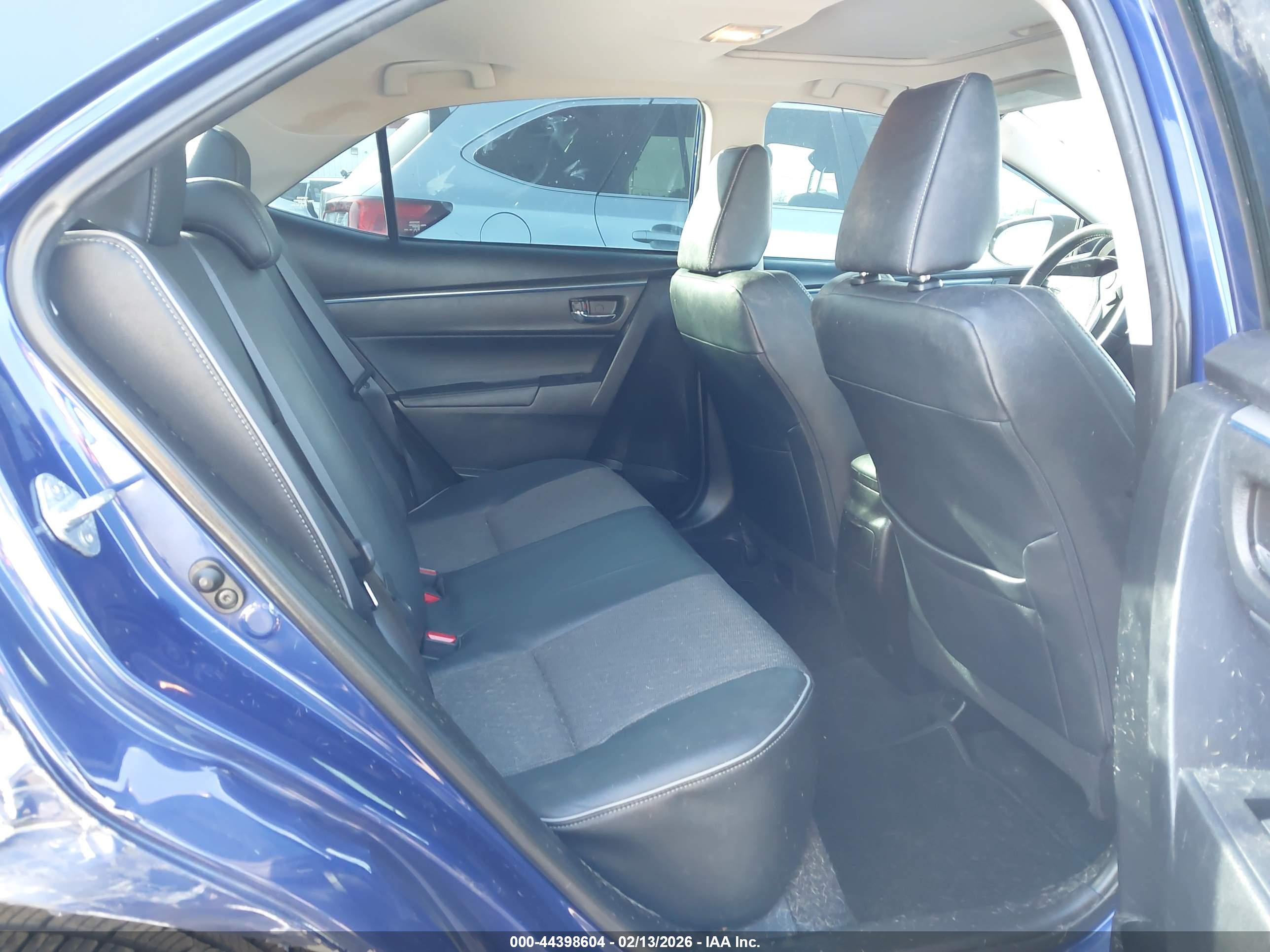 TOYOTA COROLLA image 8