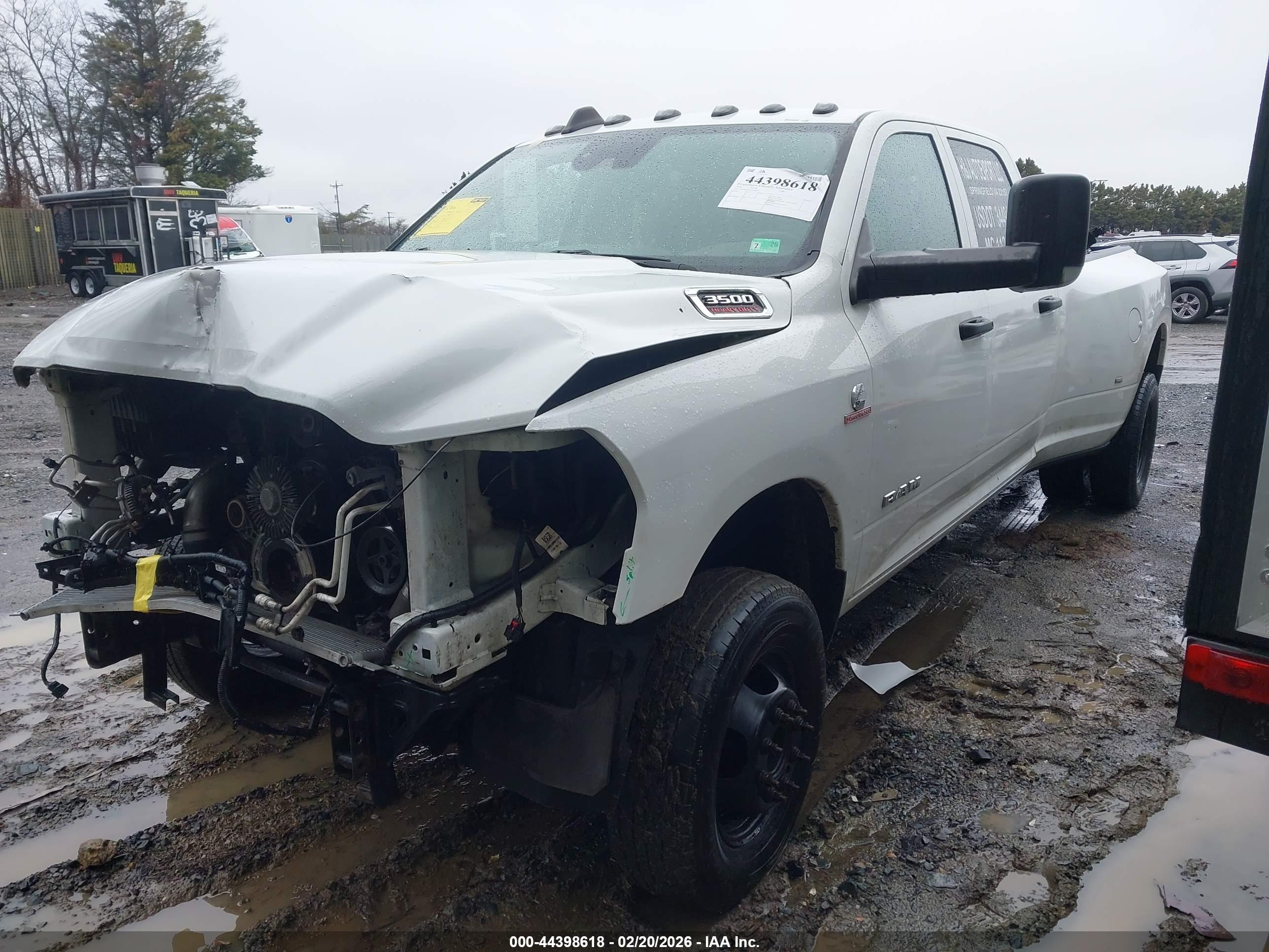RAM 3500 image 2