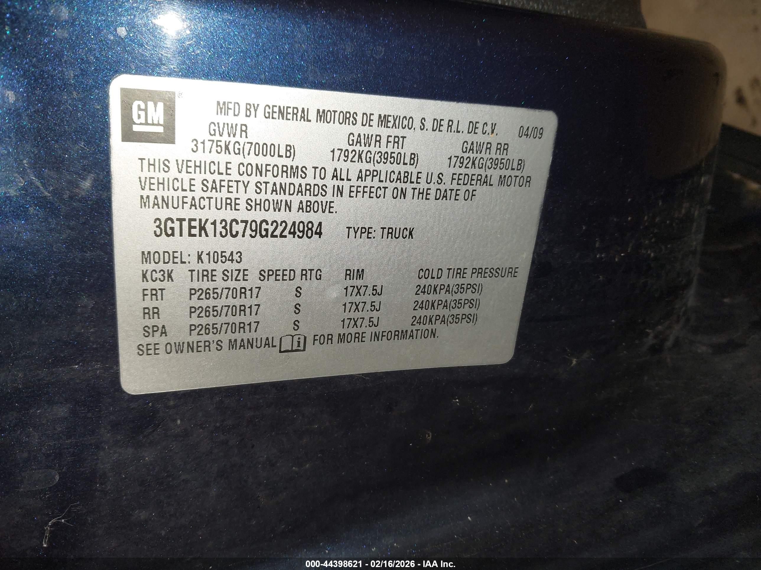 GMC SIERRA image 9