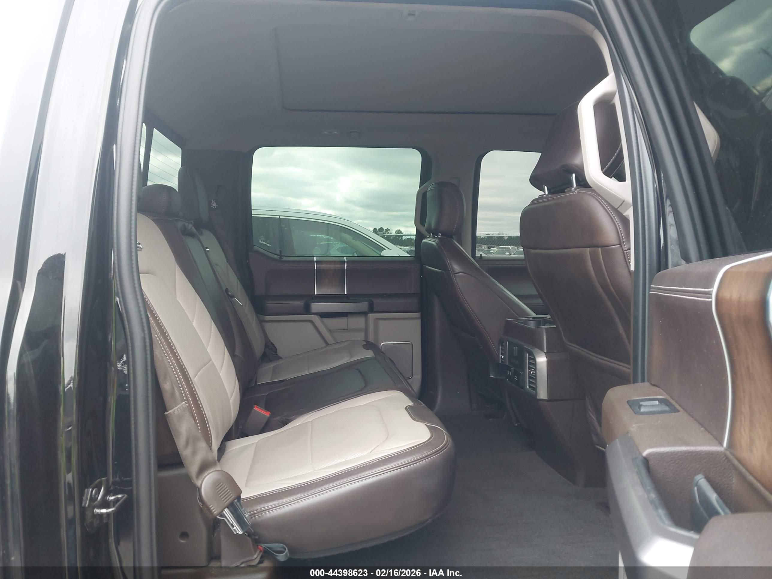 FORD F-150 image 8