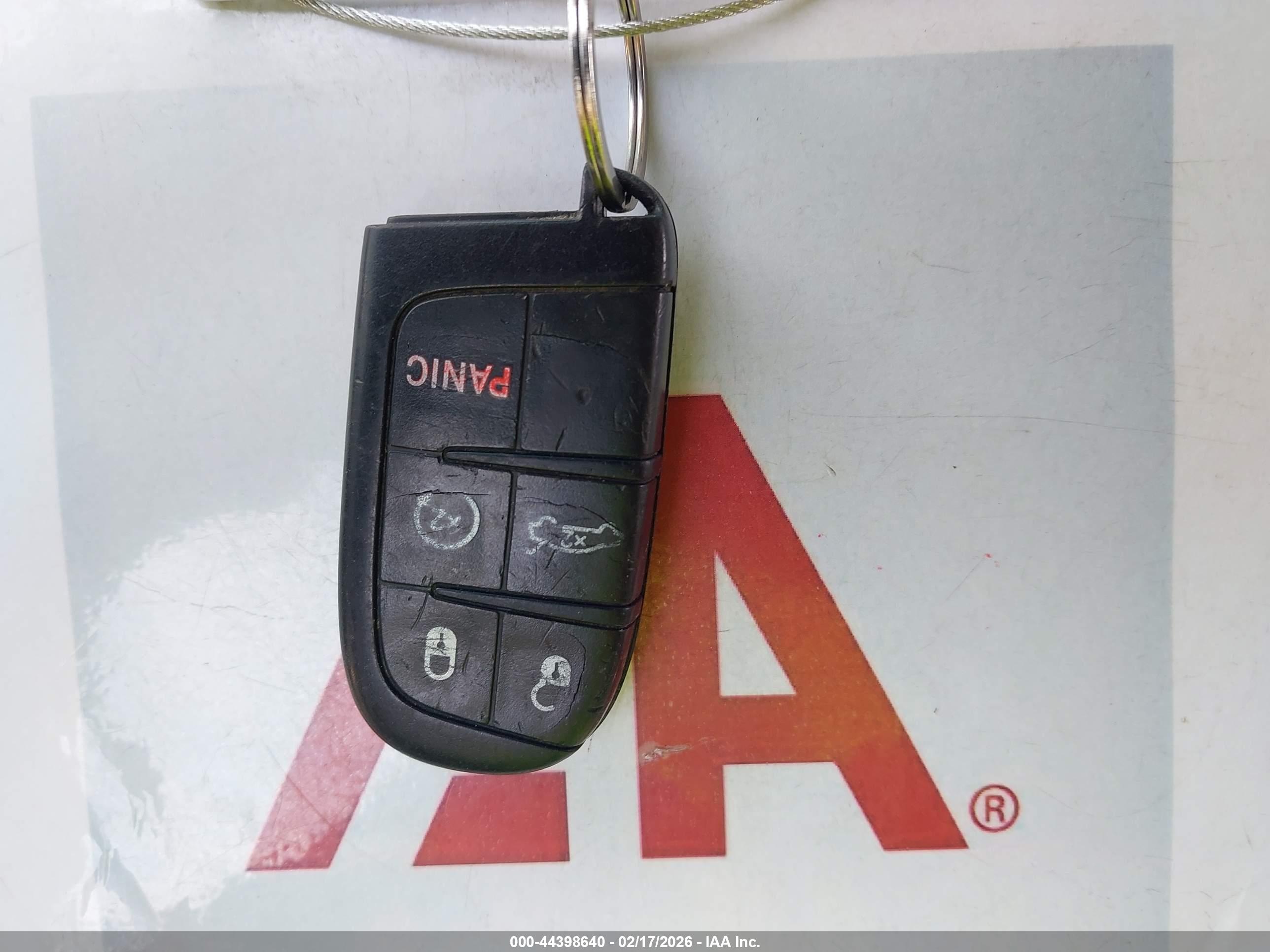 CHRYSLER 300C image 11