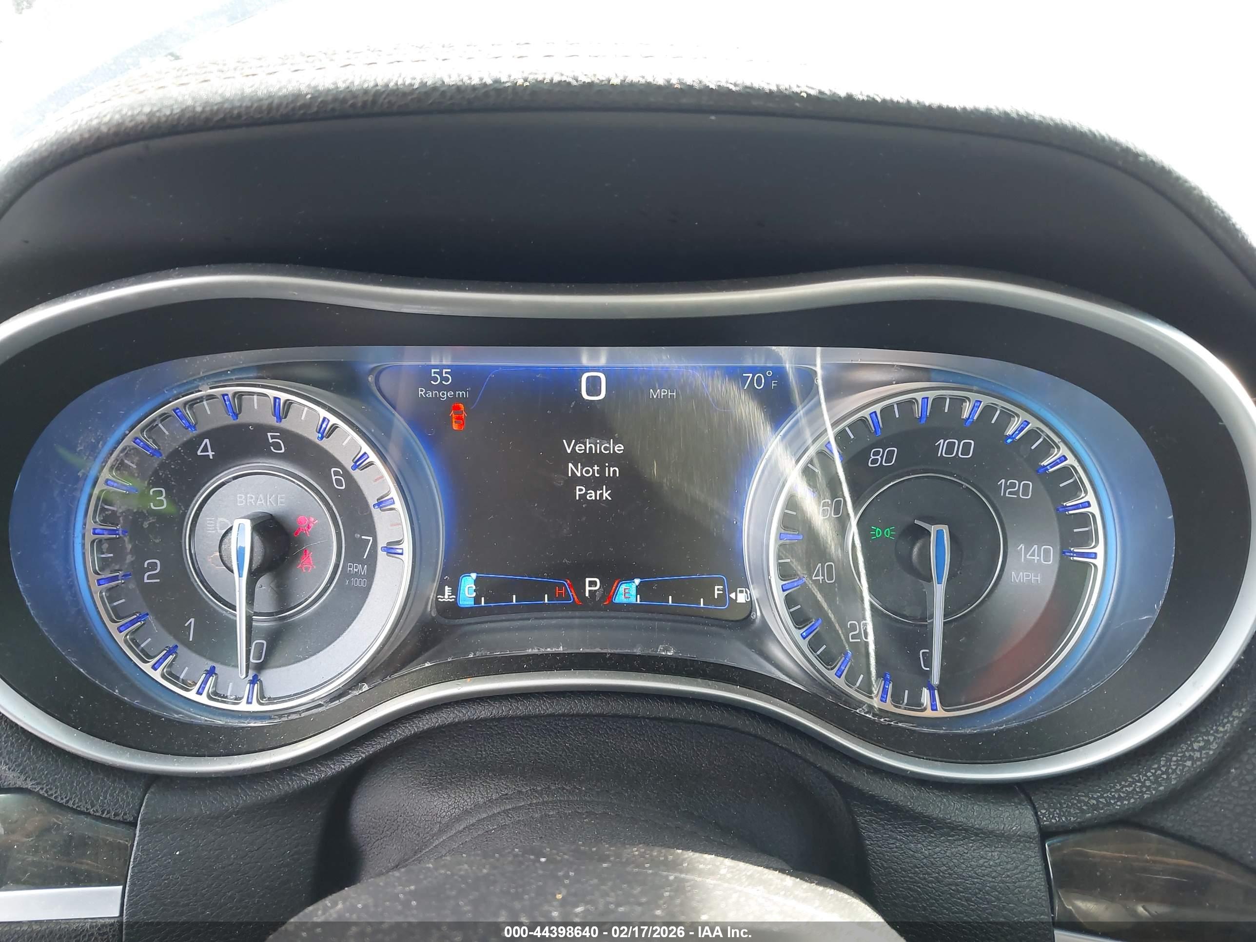 CHRYSLER 300C image 7