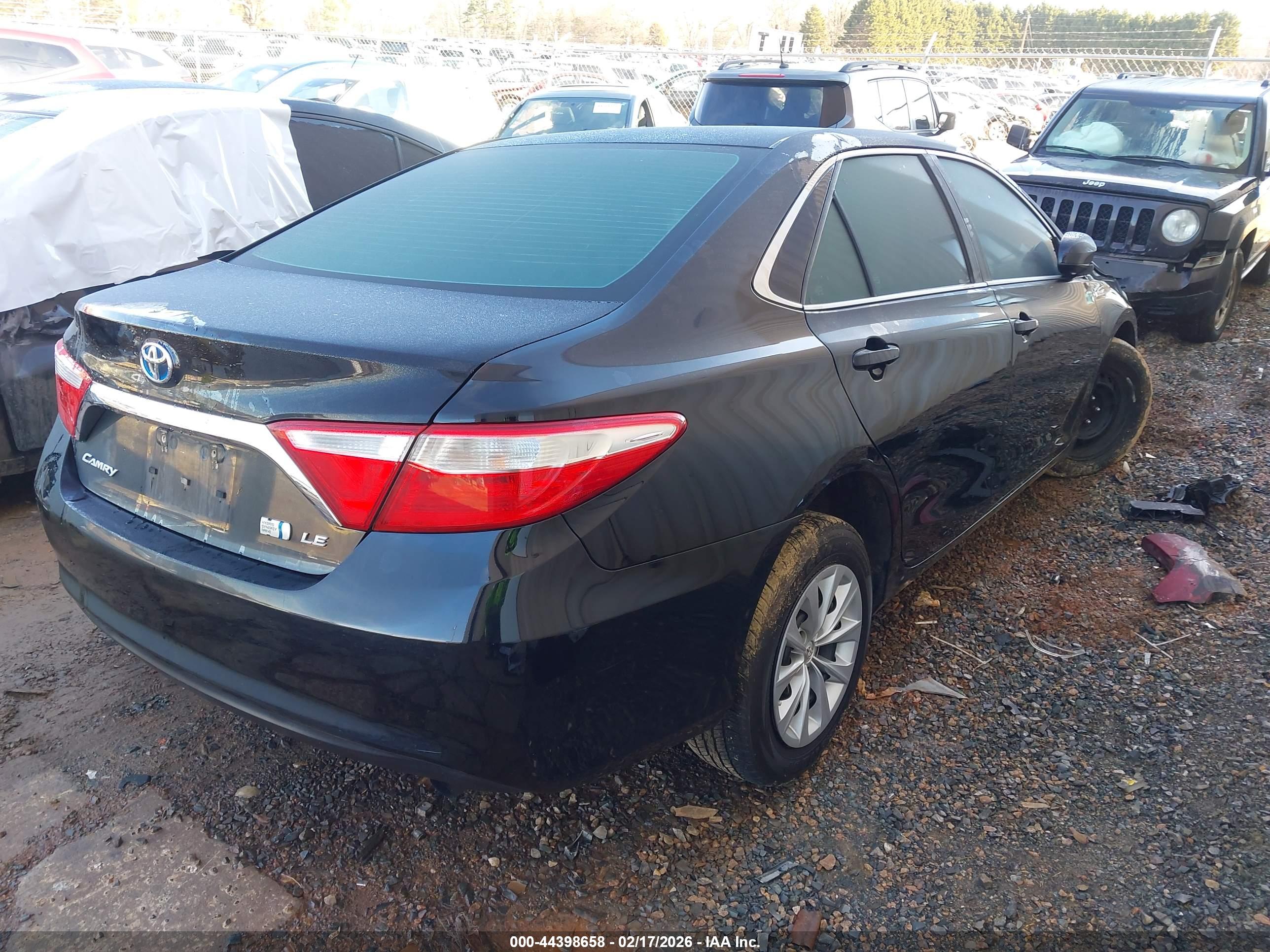 TOYOTA CAMRY image 4