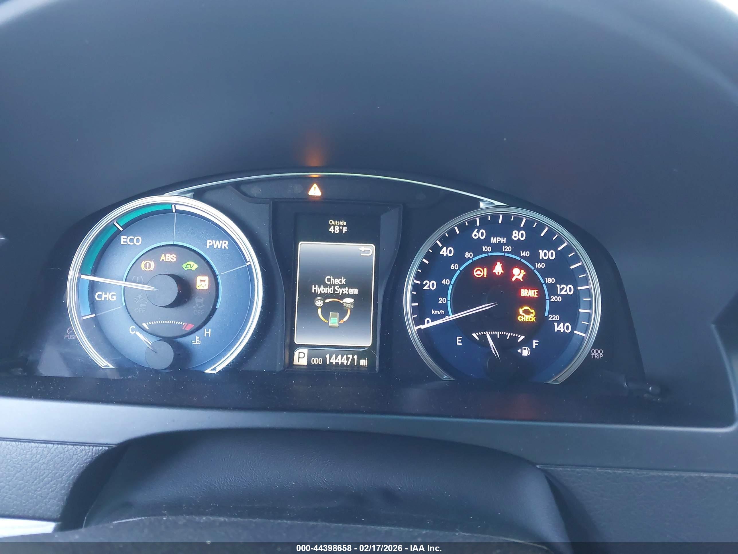 TOYOTA CAMRY image 7