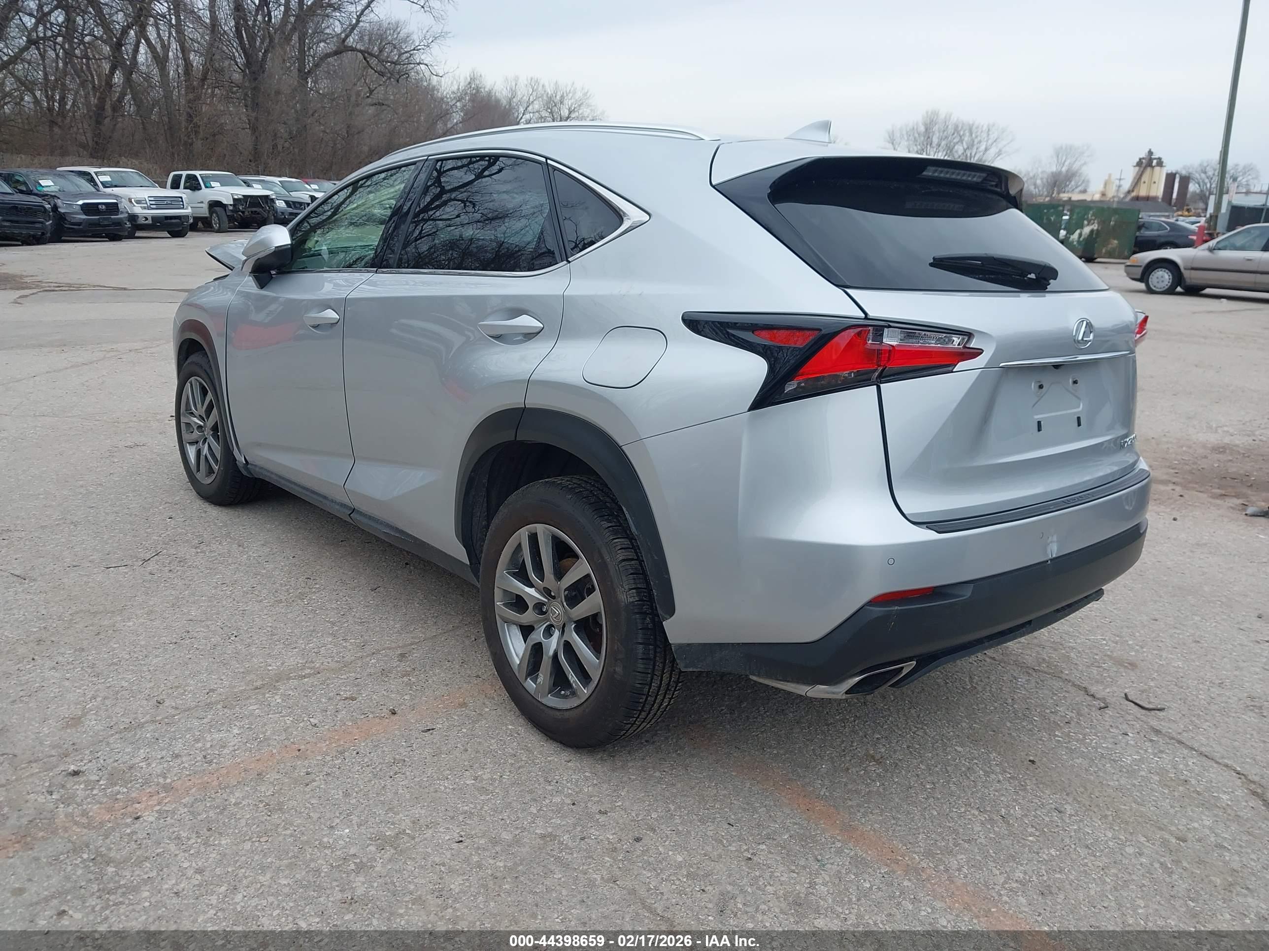 LEXUS NX image 3