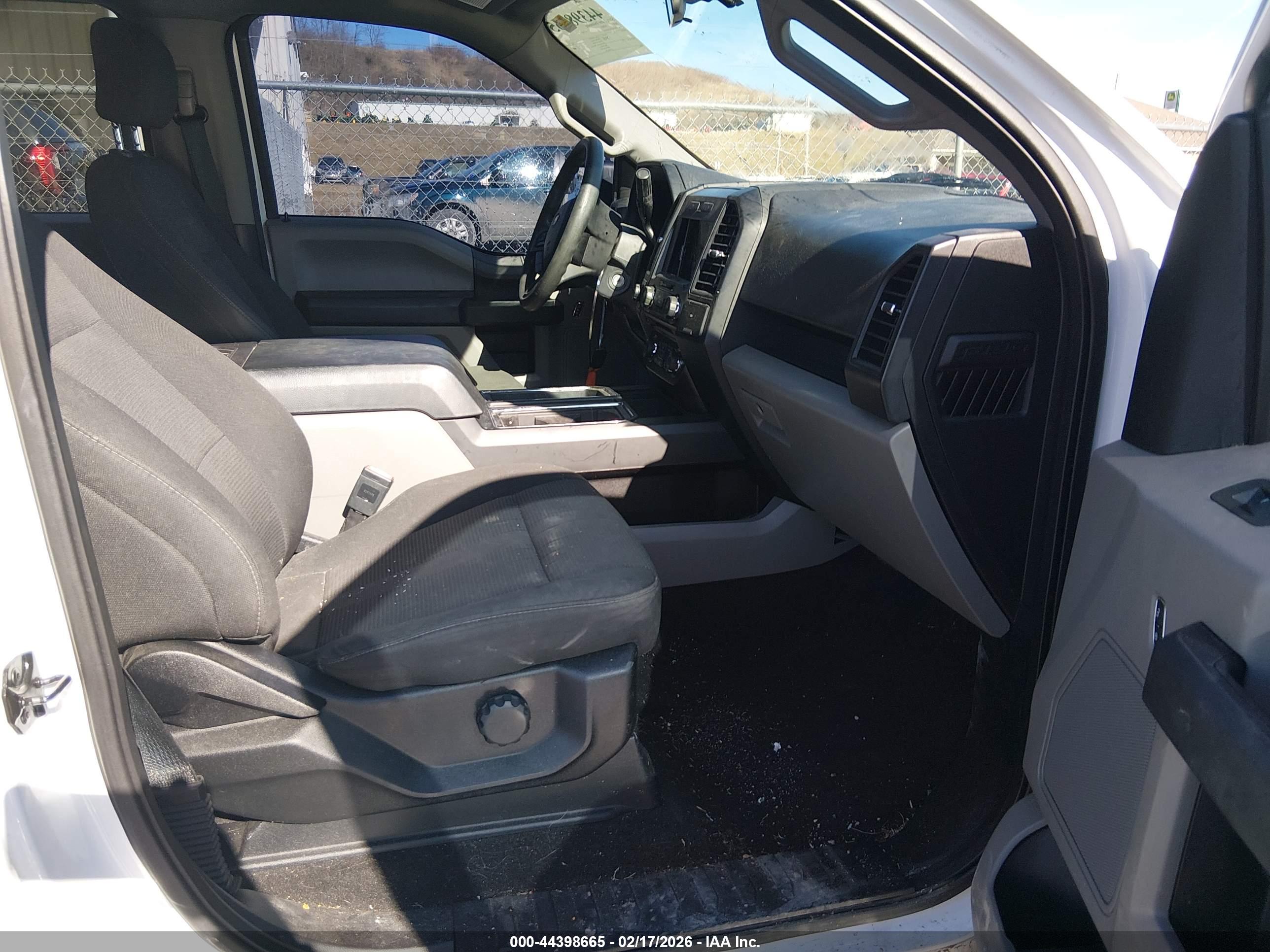 FORD F-150 image 5