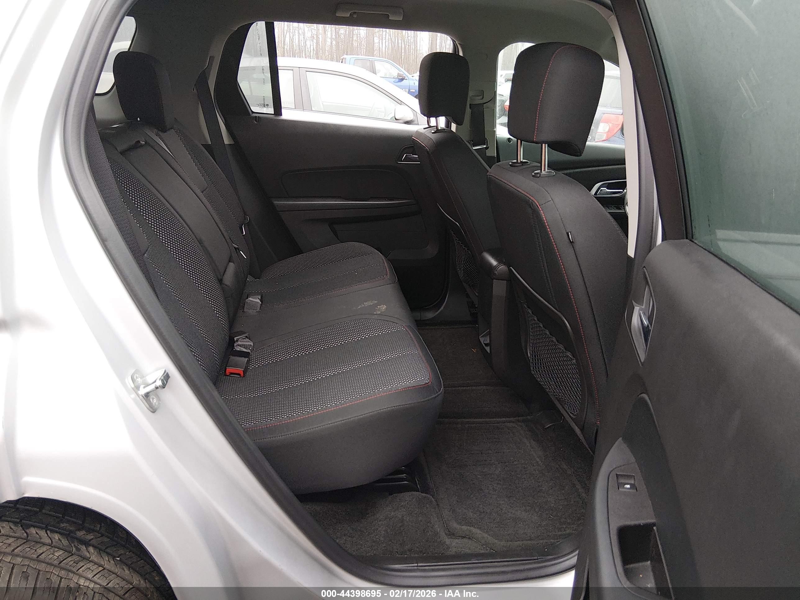GMC TERRAIN image 8