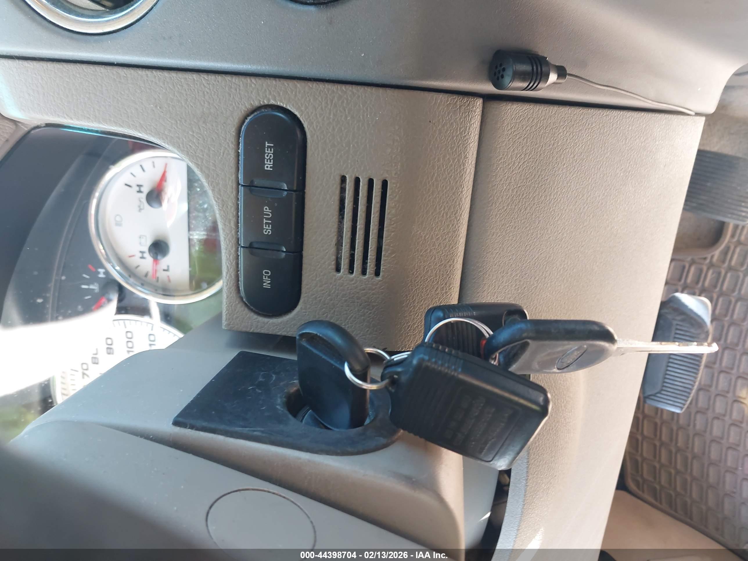 FORD F-150 image 11