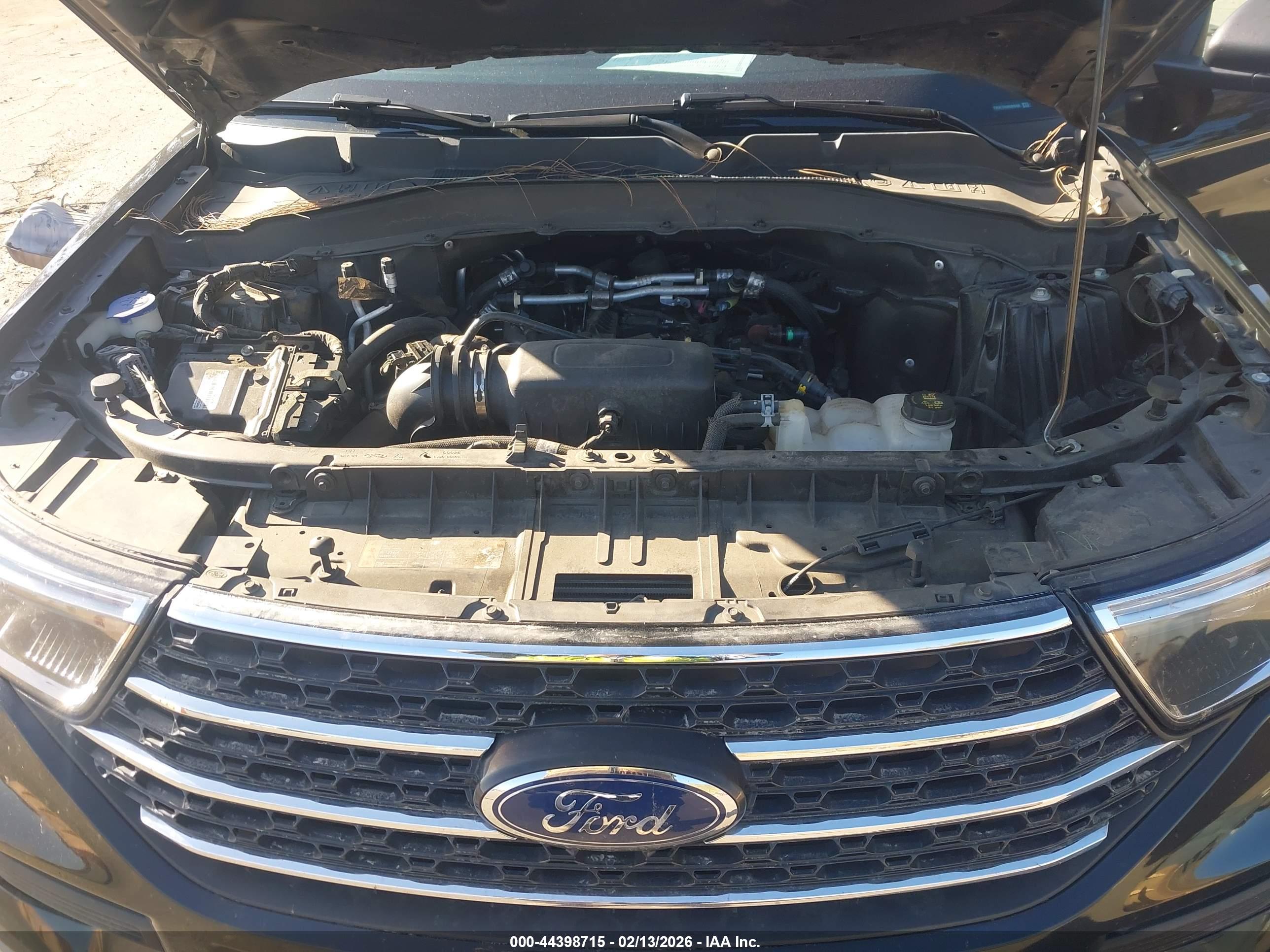 FORD EXPLORER image 10