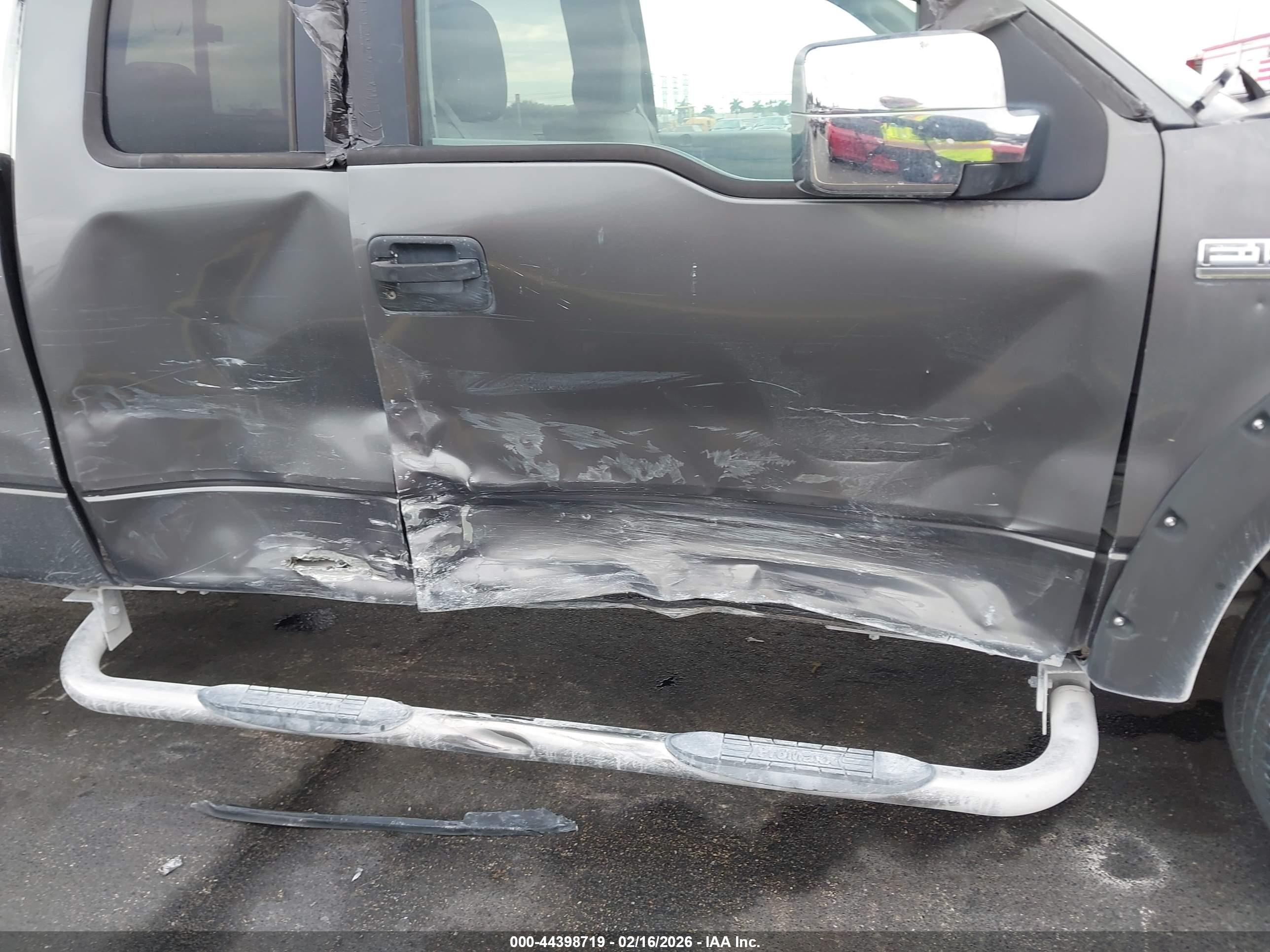 FORD F-150 image 6