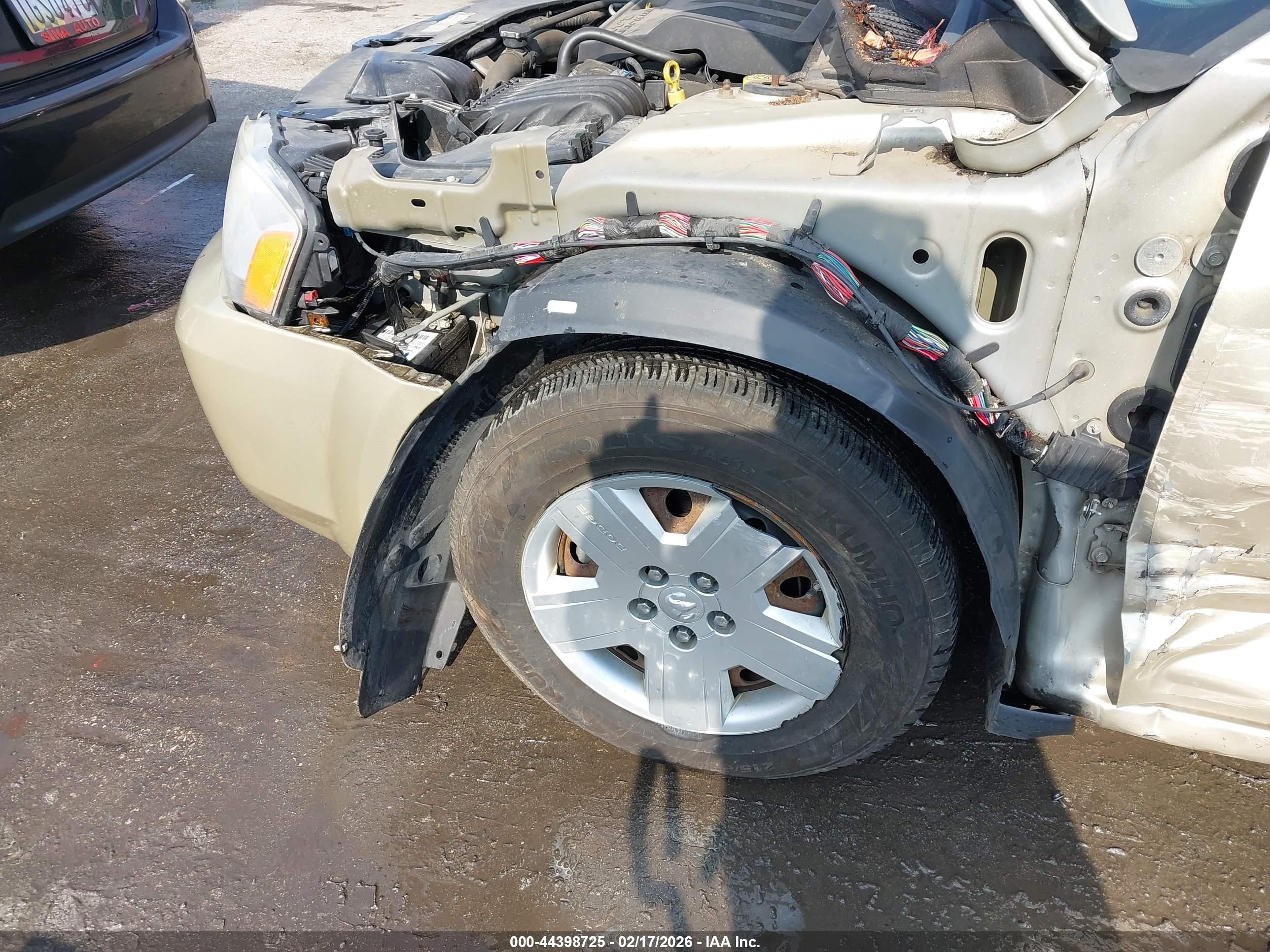 DODGE AVENGER image 6