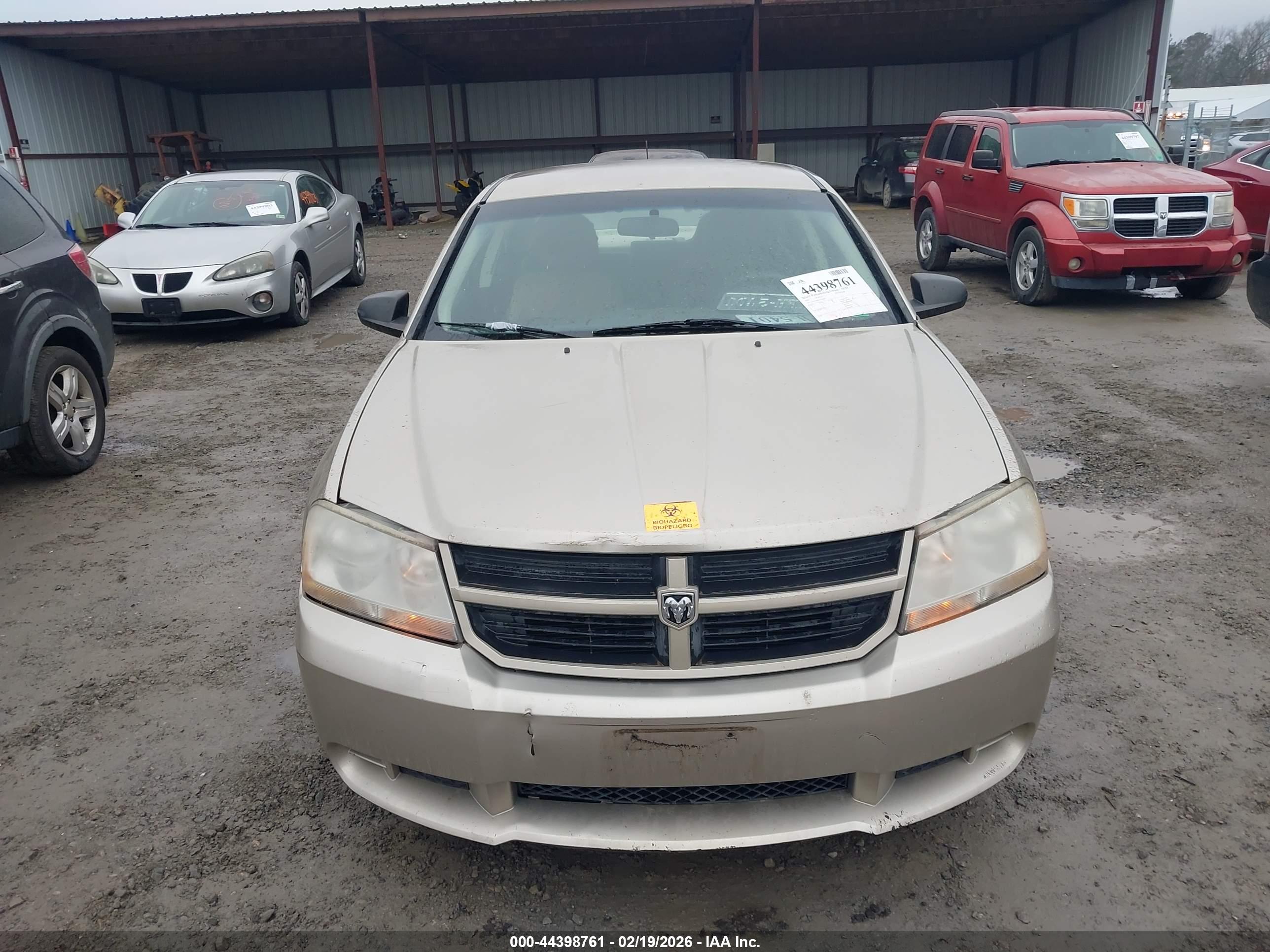 DODGE AVENGER image 6