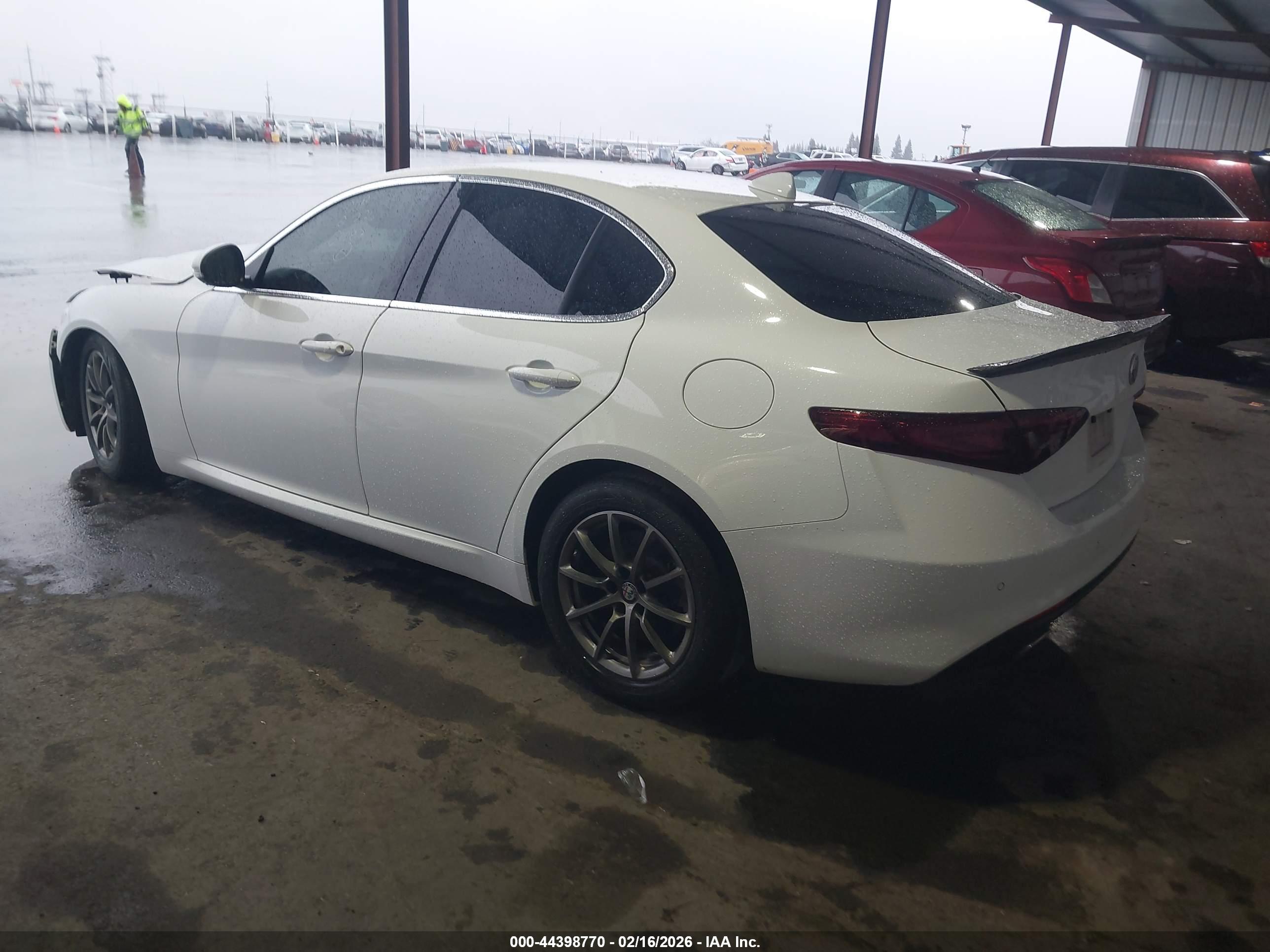 ALFA ROMEO image 3