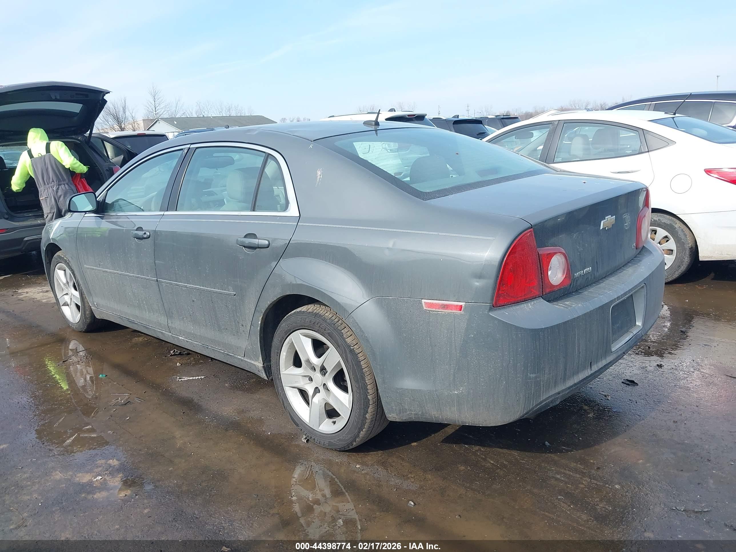 CHEVROLET MALIBU image 3