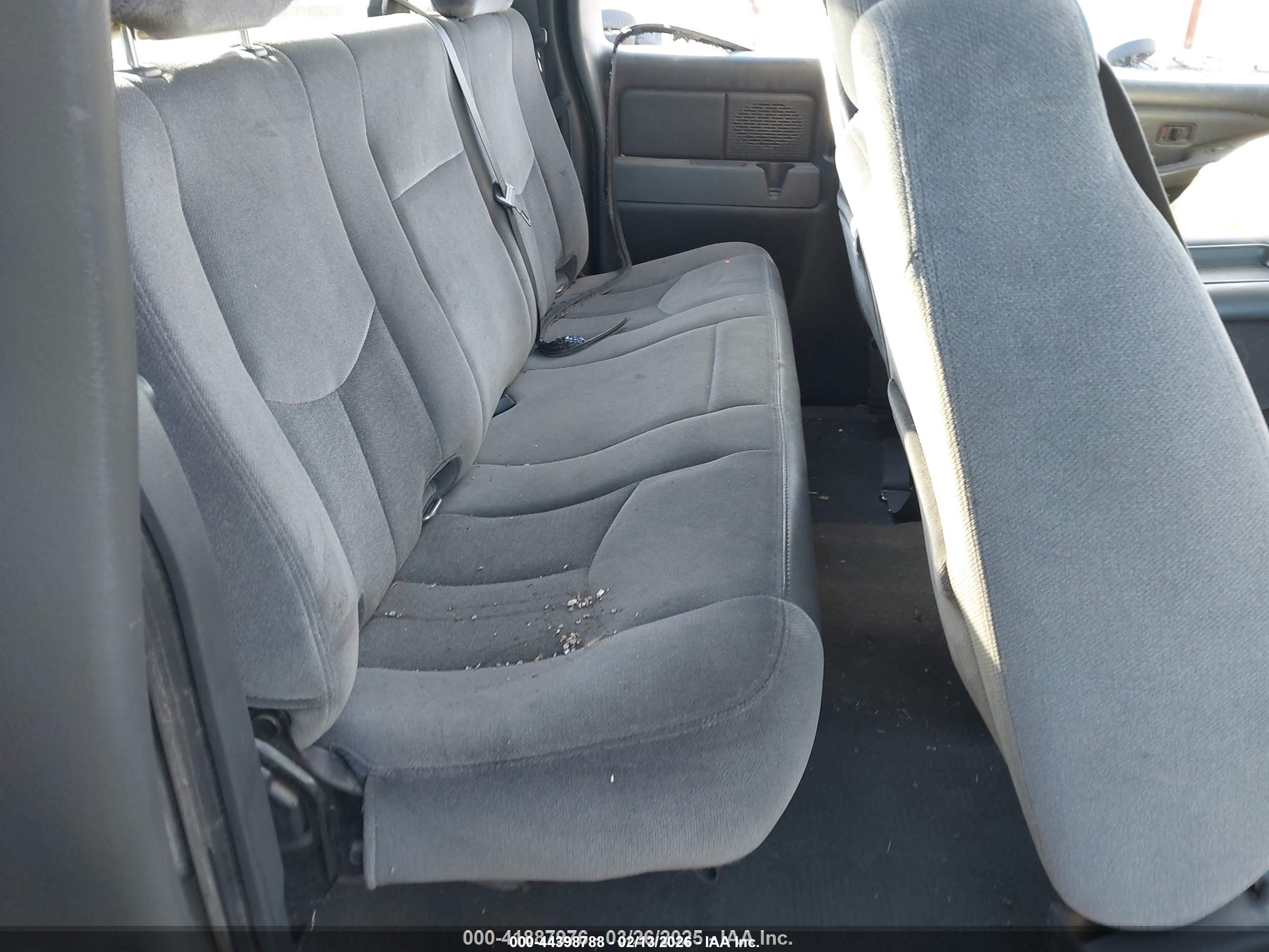 GMC SIERRA image 8