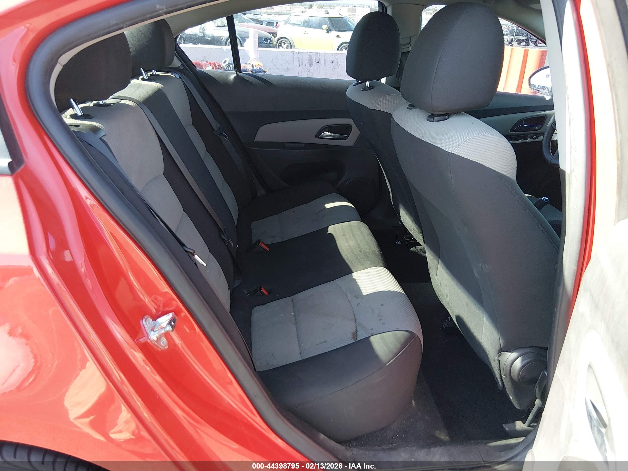 CHEVROLET CRUZE image 8