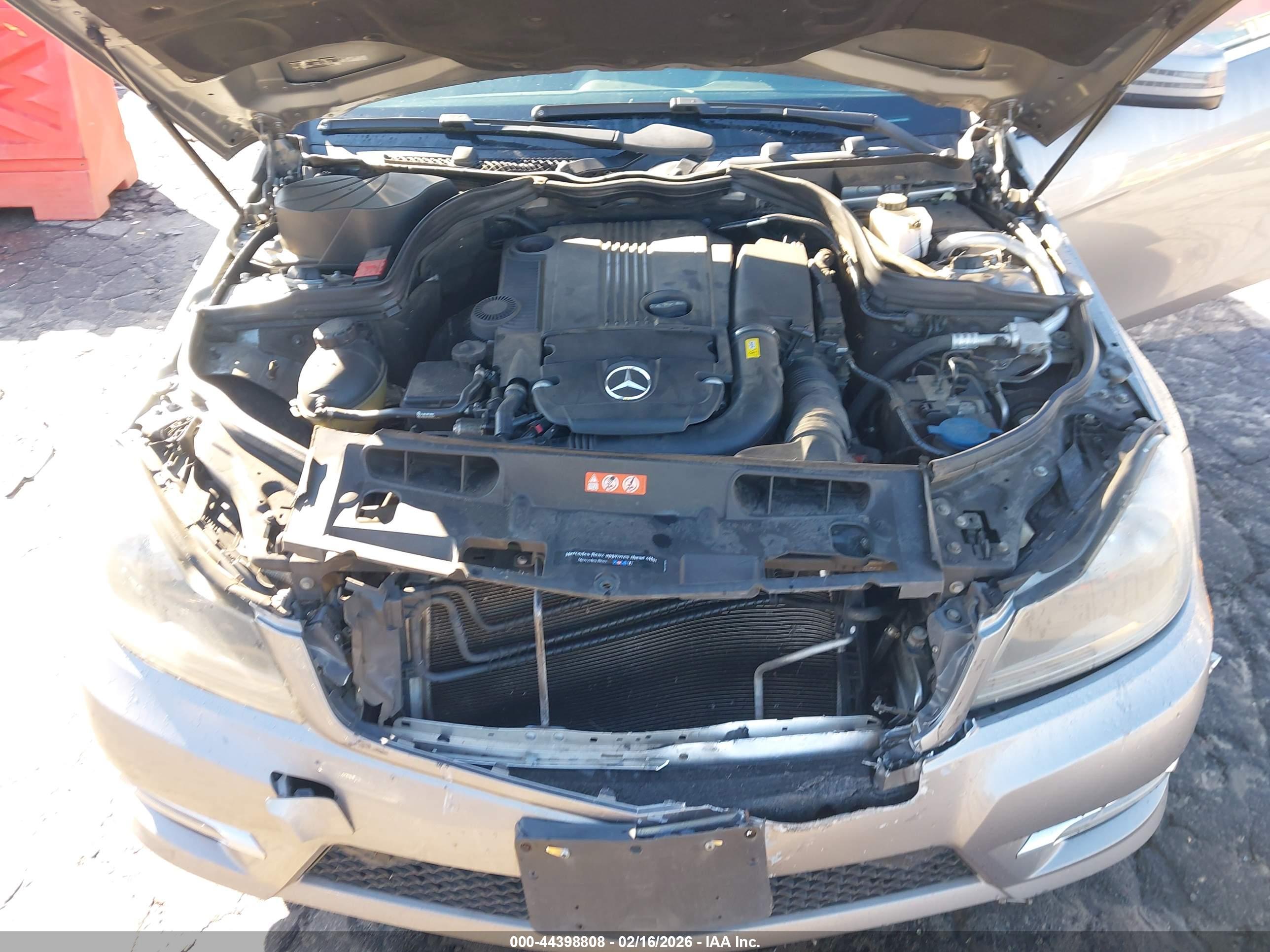 MERCEDES-BENZ C image 10