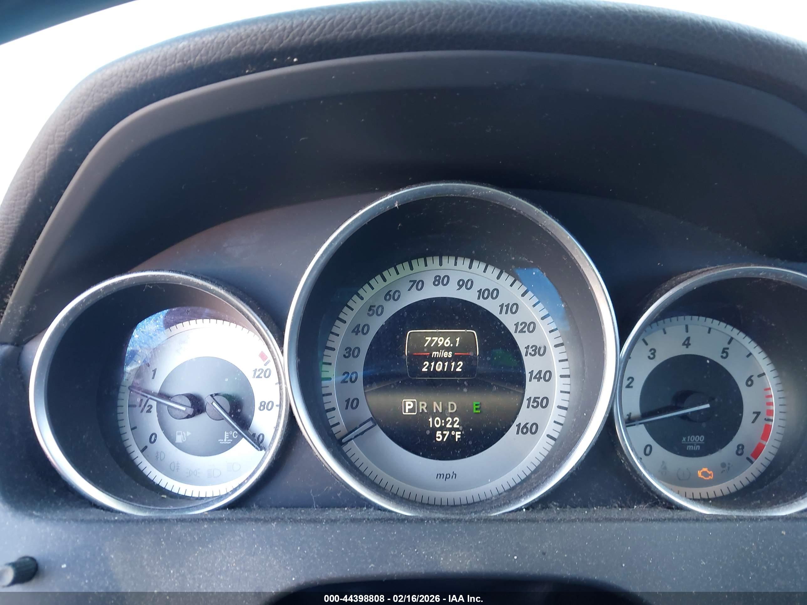 MERCEDES-BENZ C image 7