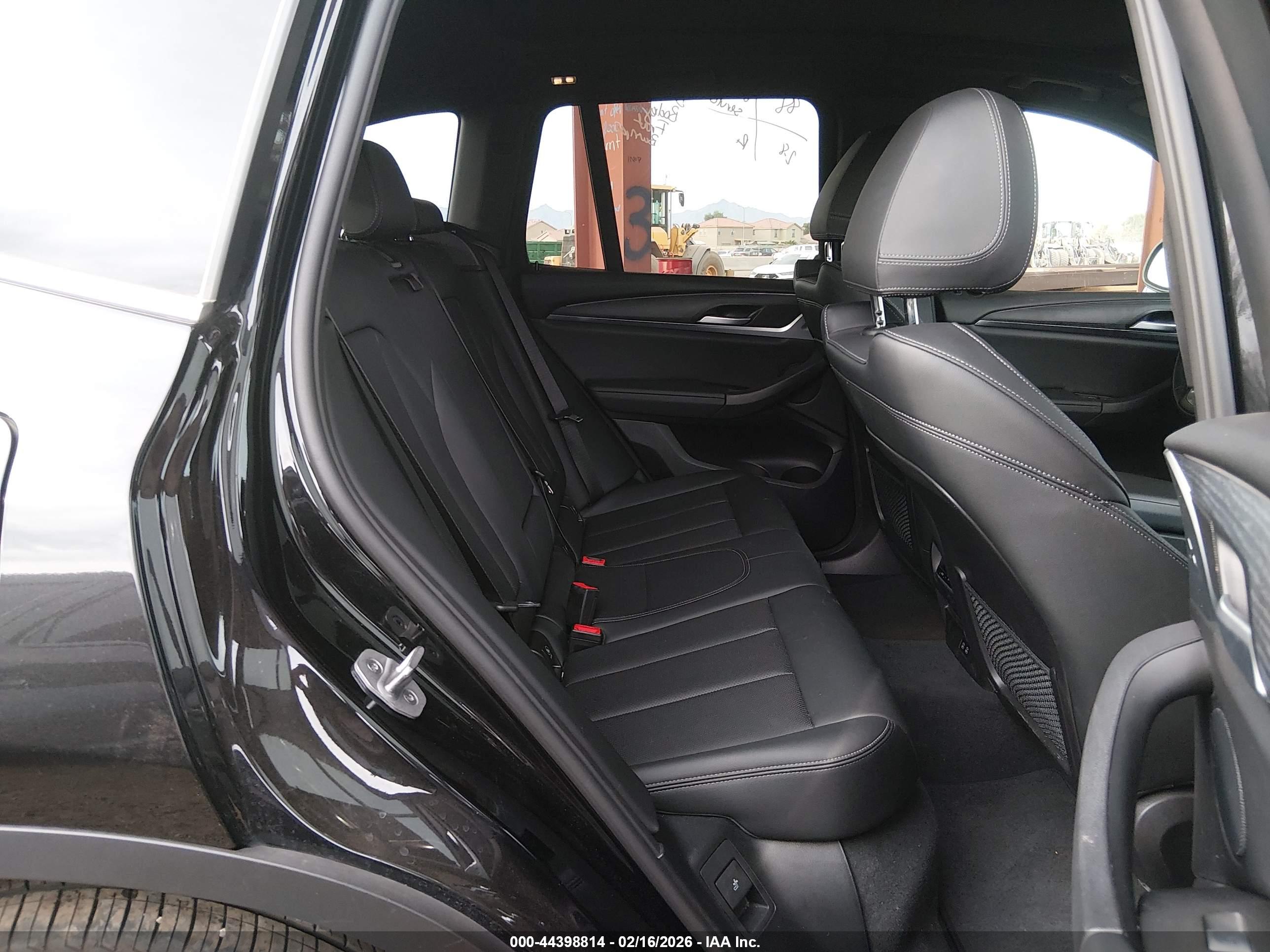 BMW X3 image 8