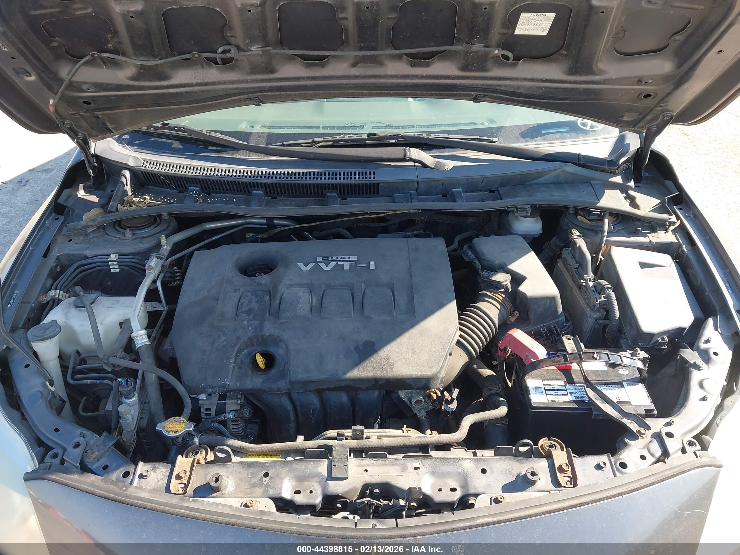 TOYOTA COROLLA image 10