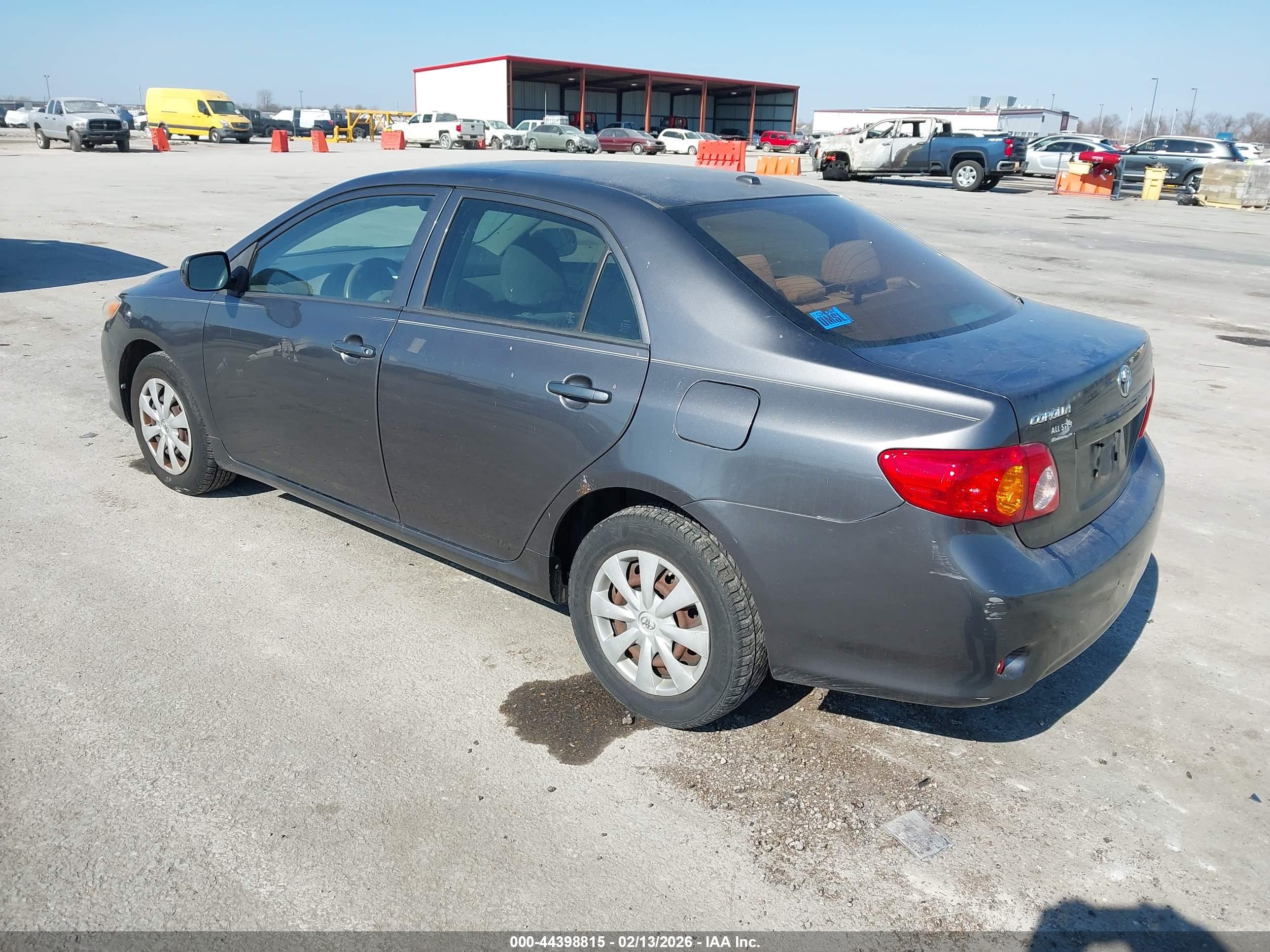 TOYOTA COROLLA image 3