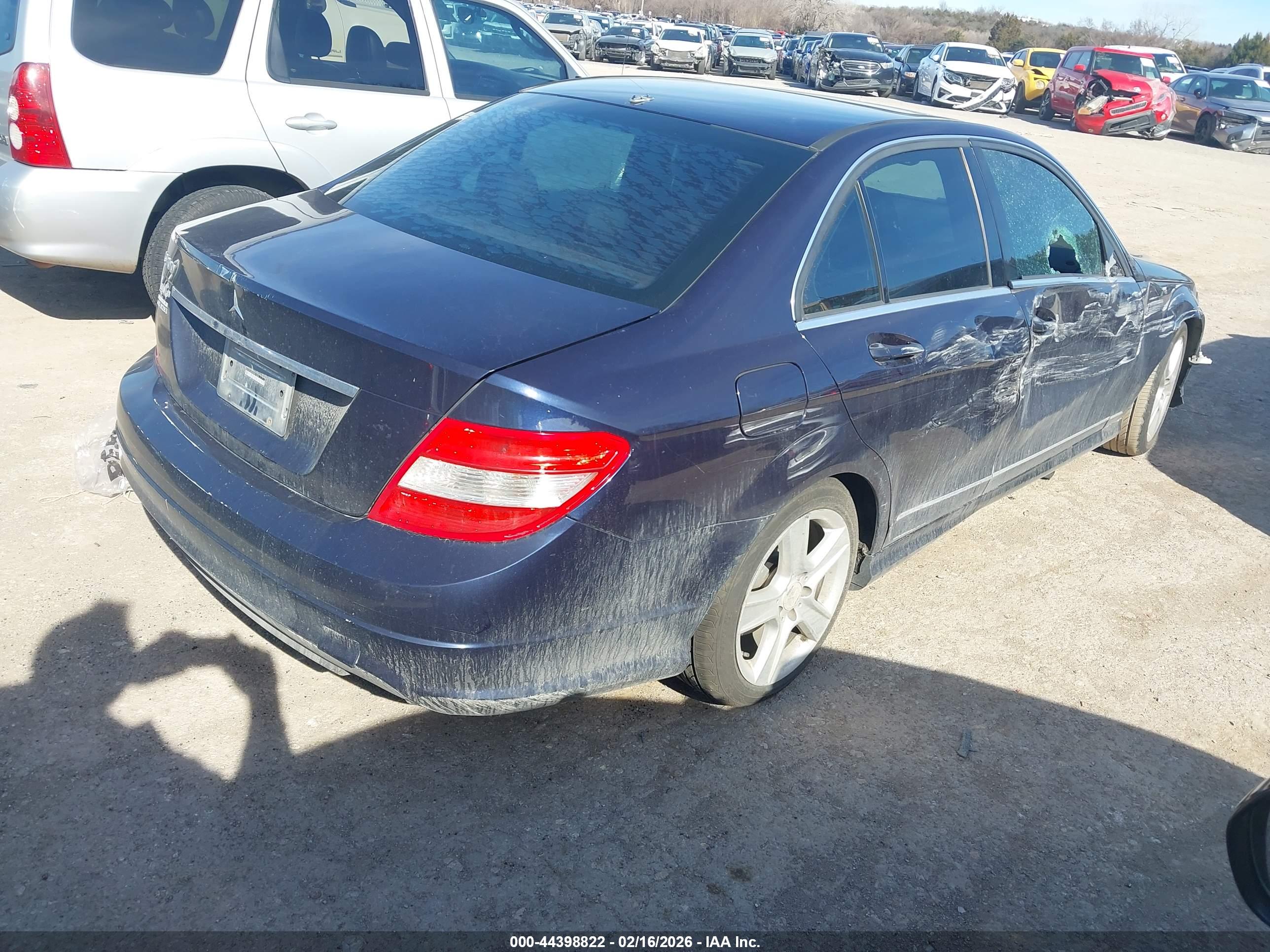 MERCEDES-BENZ C image 4
