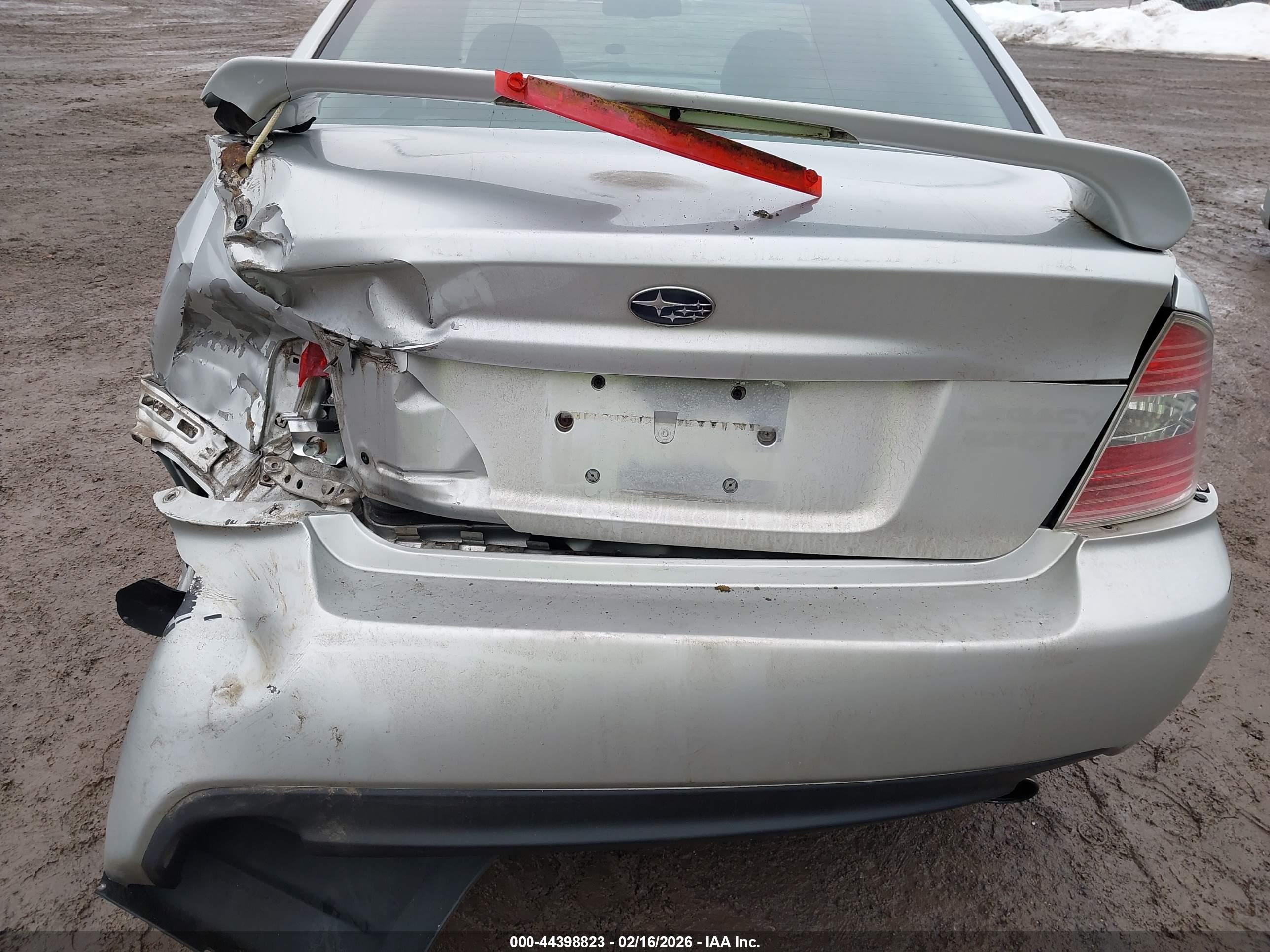 SUBARU LEGACY image 6