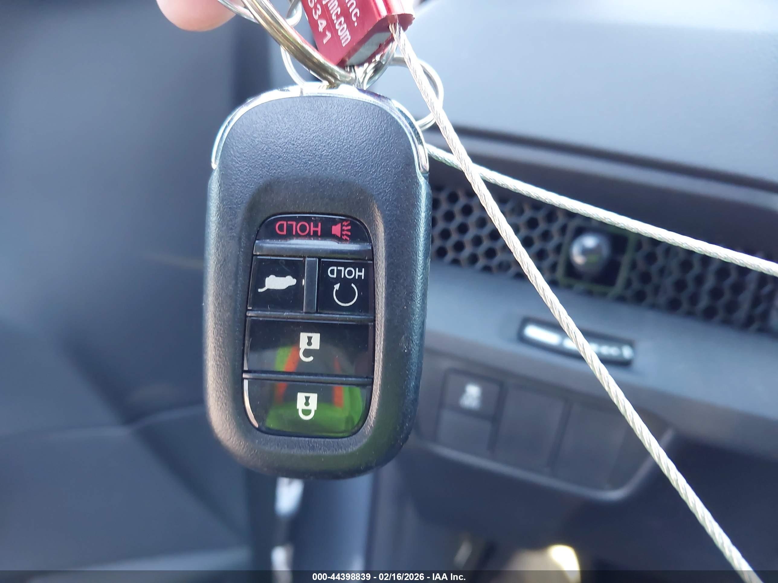 HONDA CR-V image 11