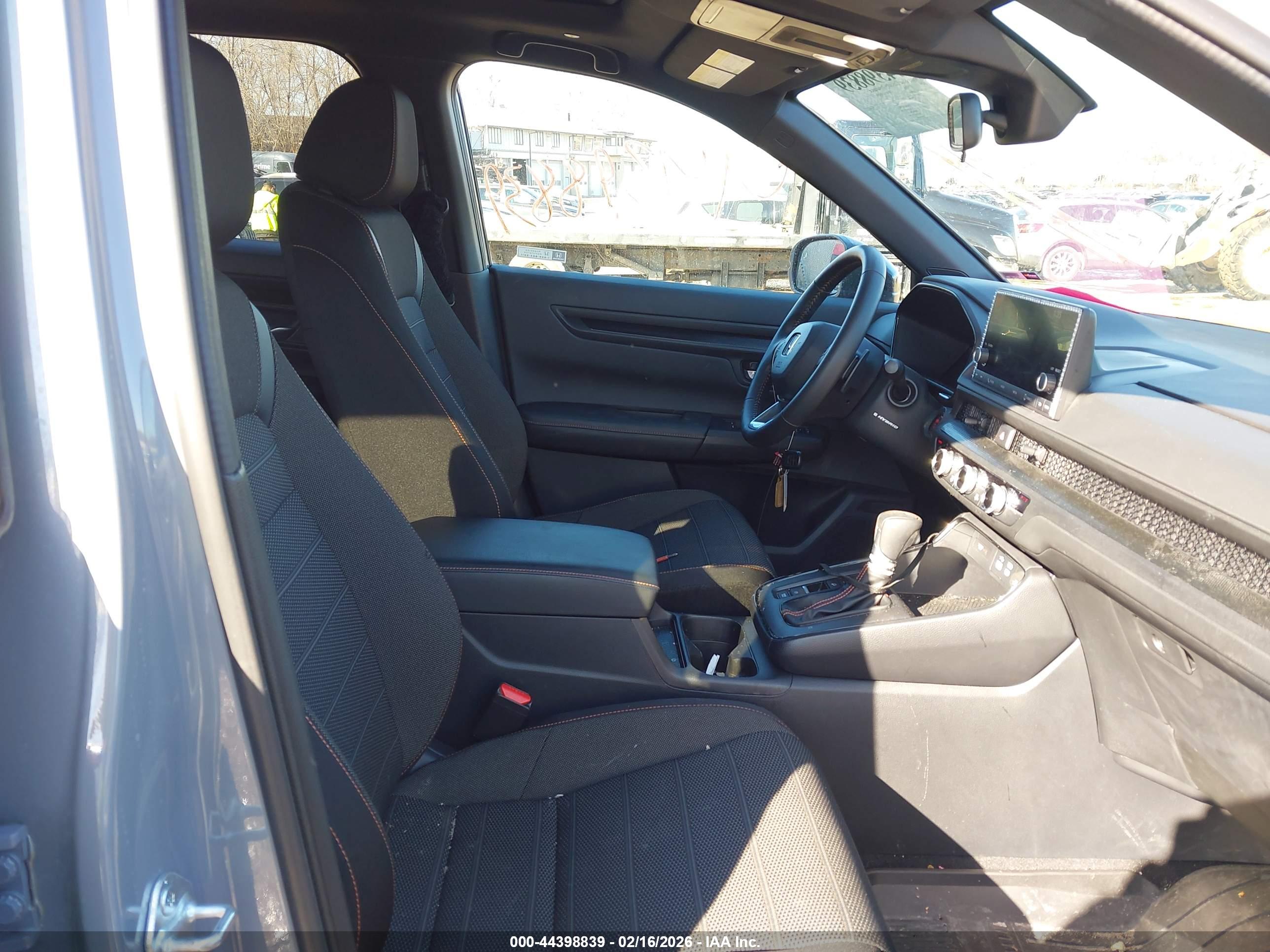HONDA CR-V image 5