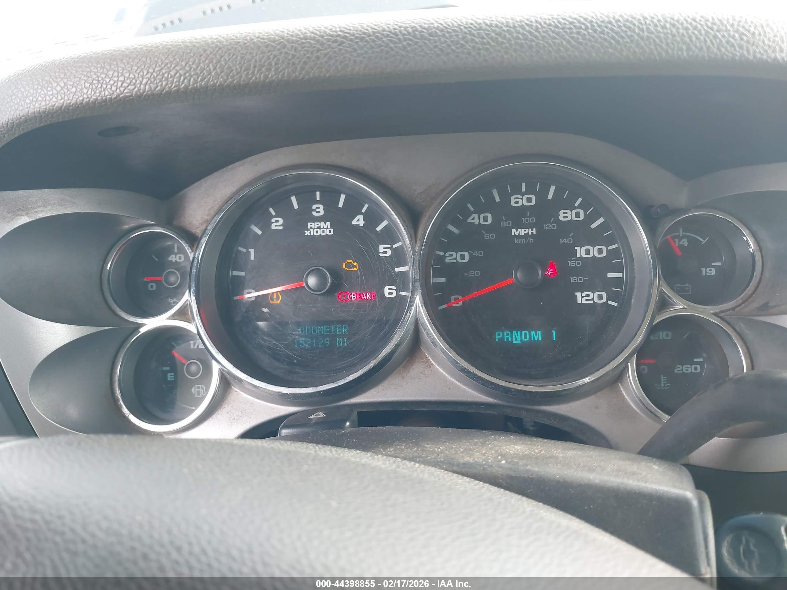 CHEVROLET SILVERADO image 7