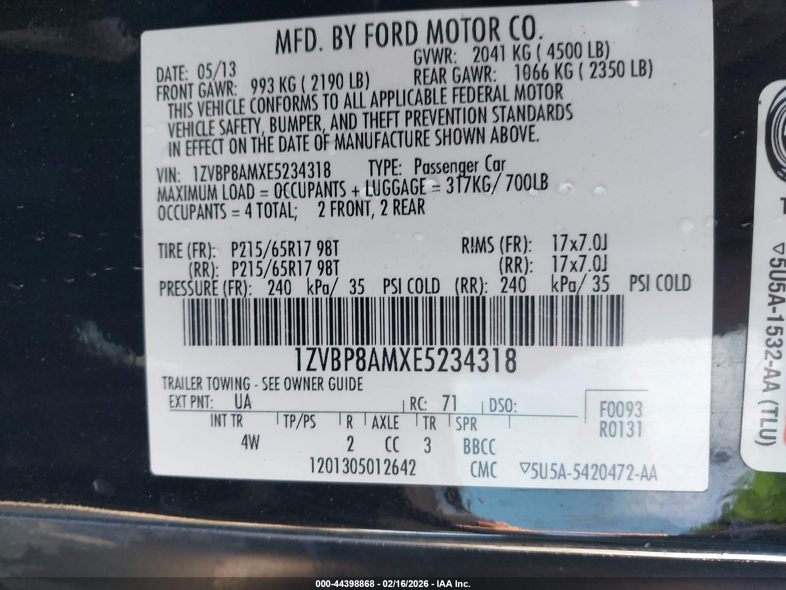 FORD MUSTANG image 9