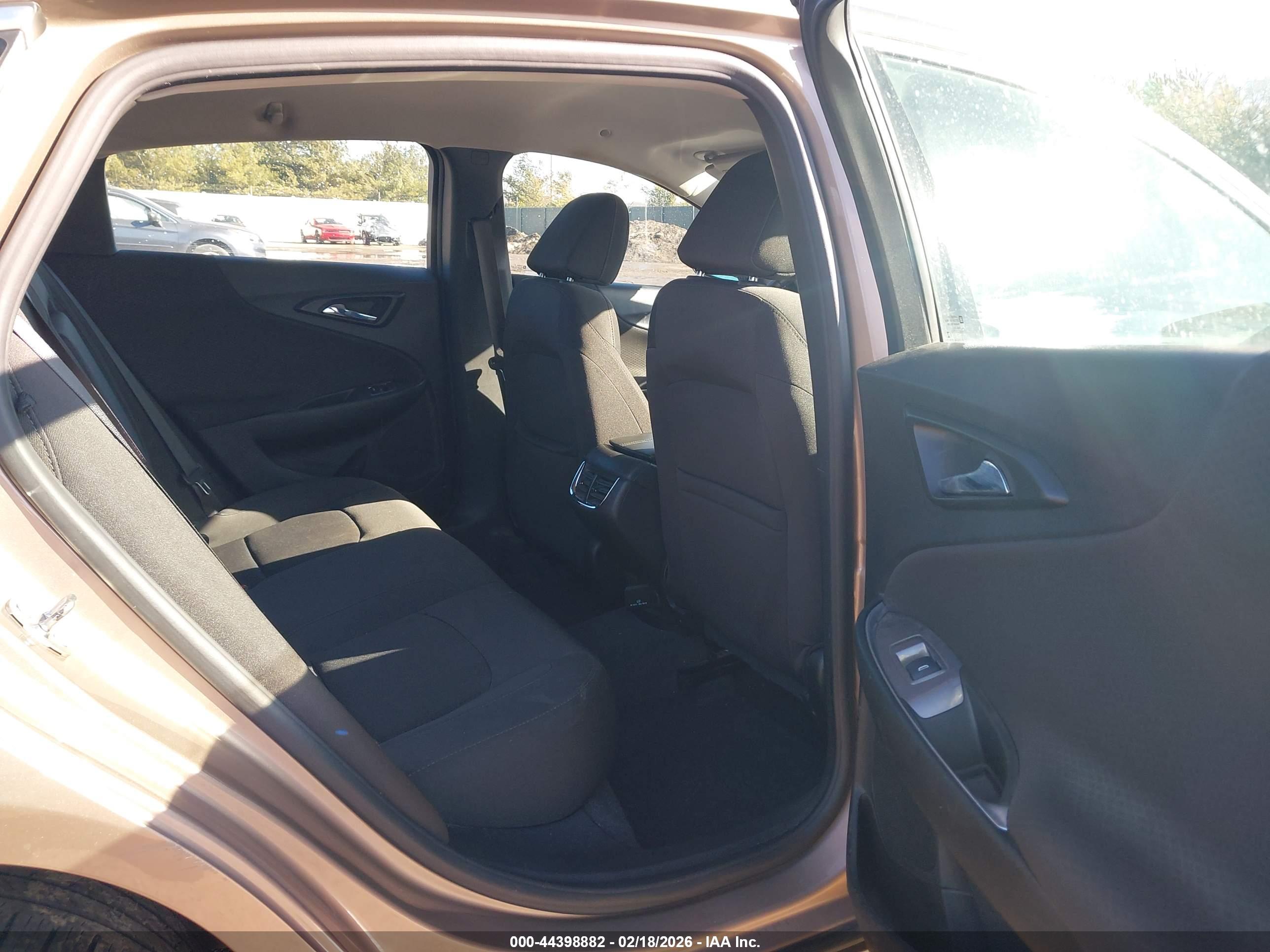CHEVROLET MALIBU image 8