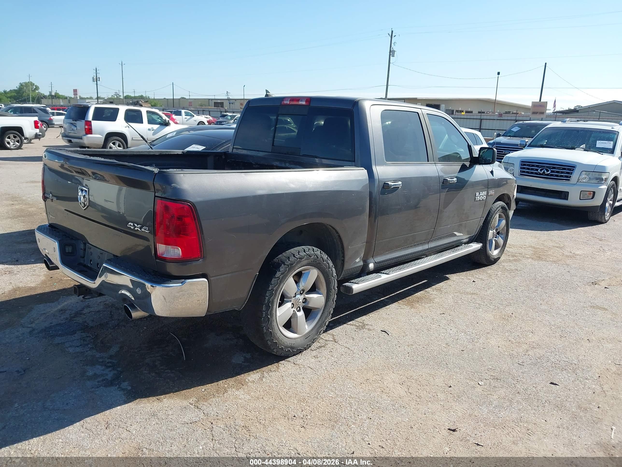 RAM 1500 image 4