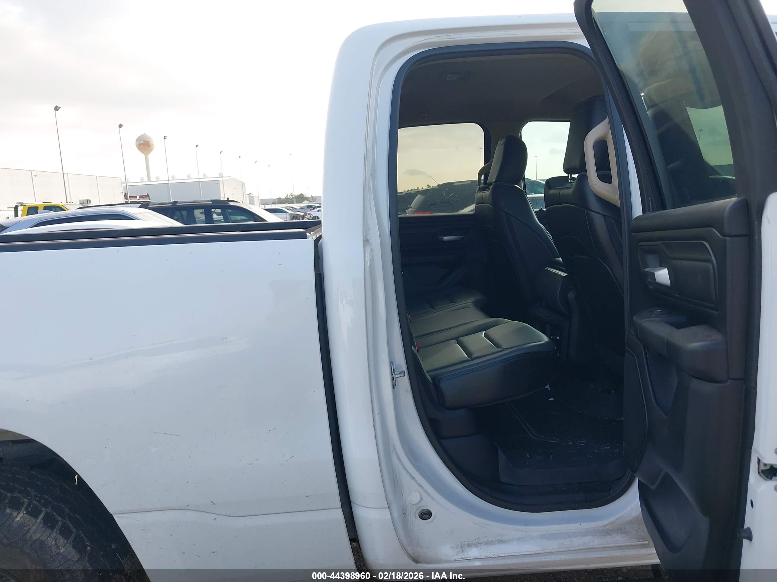 RAM 1500 image 8