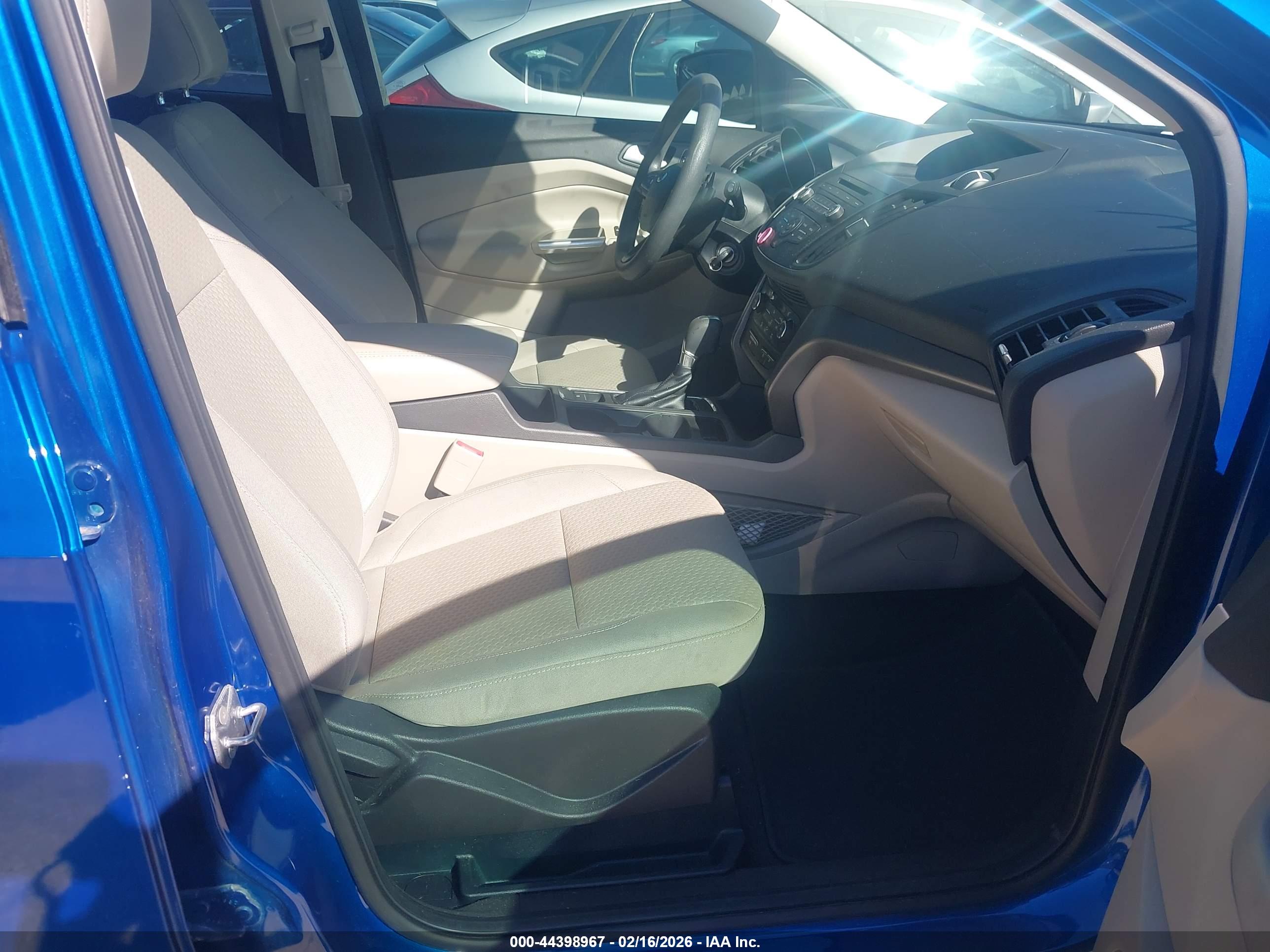 FORD ESCAPE image 5