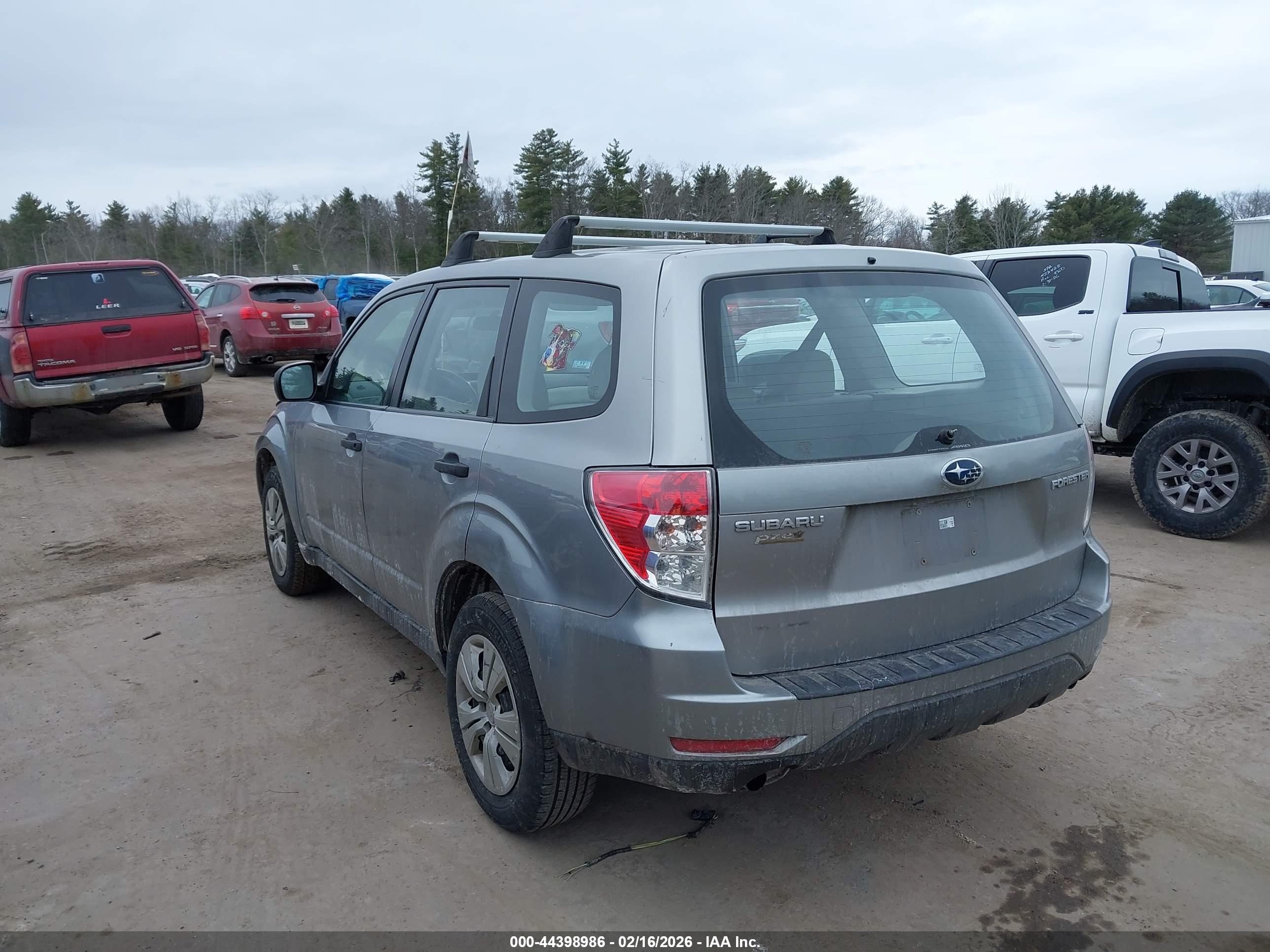 SUBARU FORESTER image 3