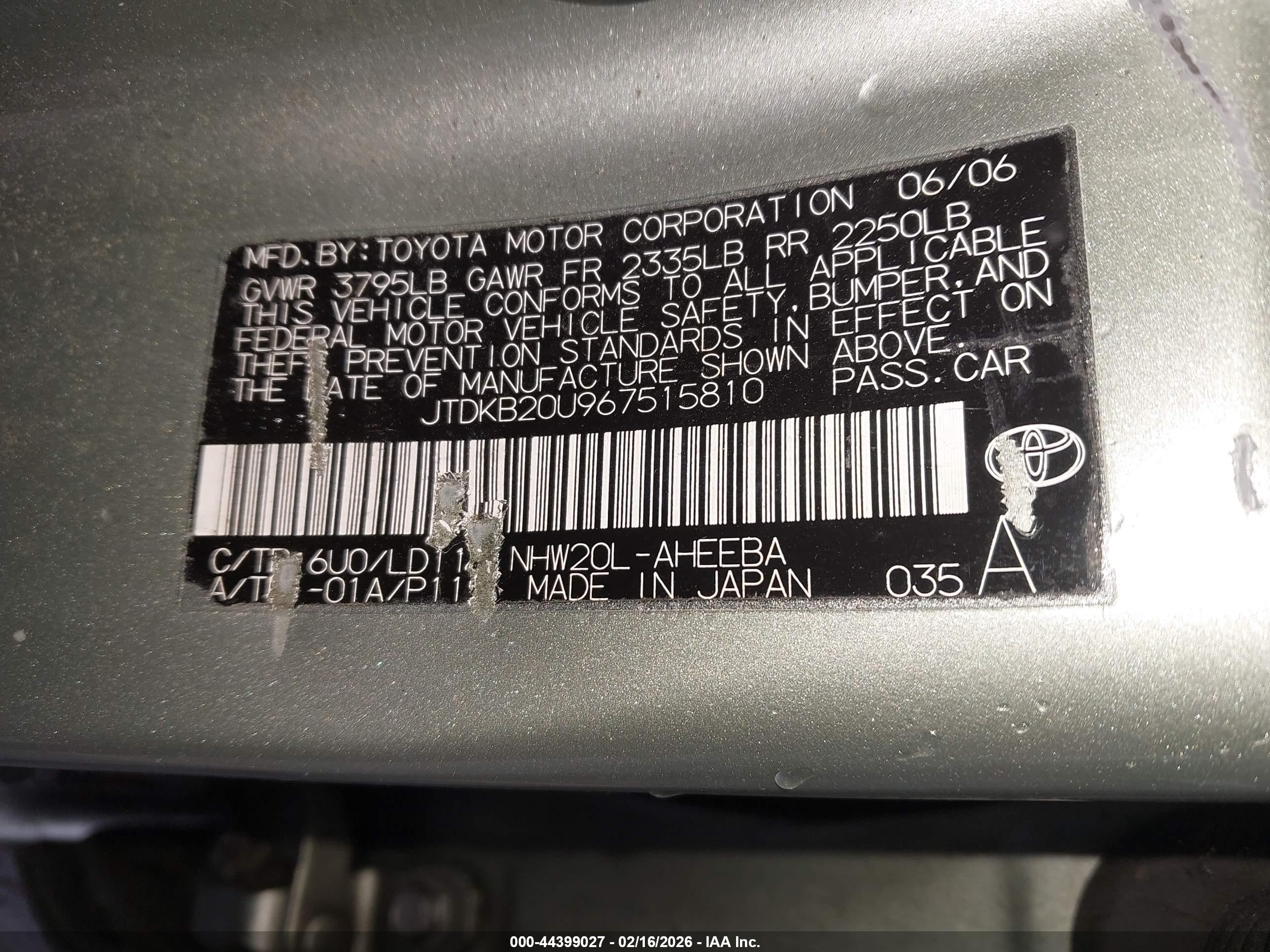 TOYOTA PRIUS image 9
