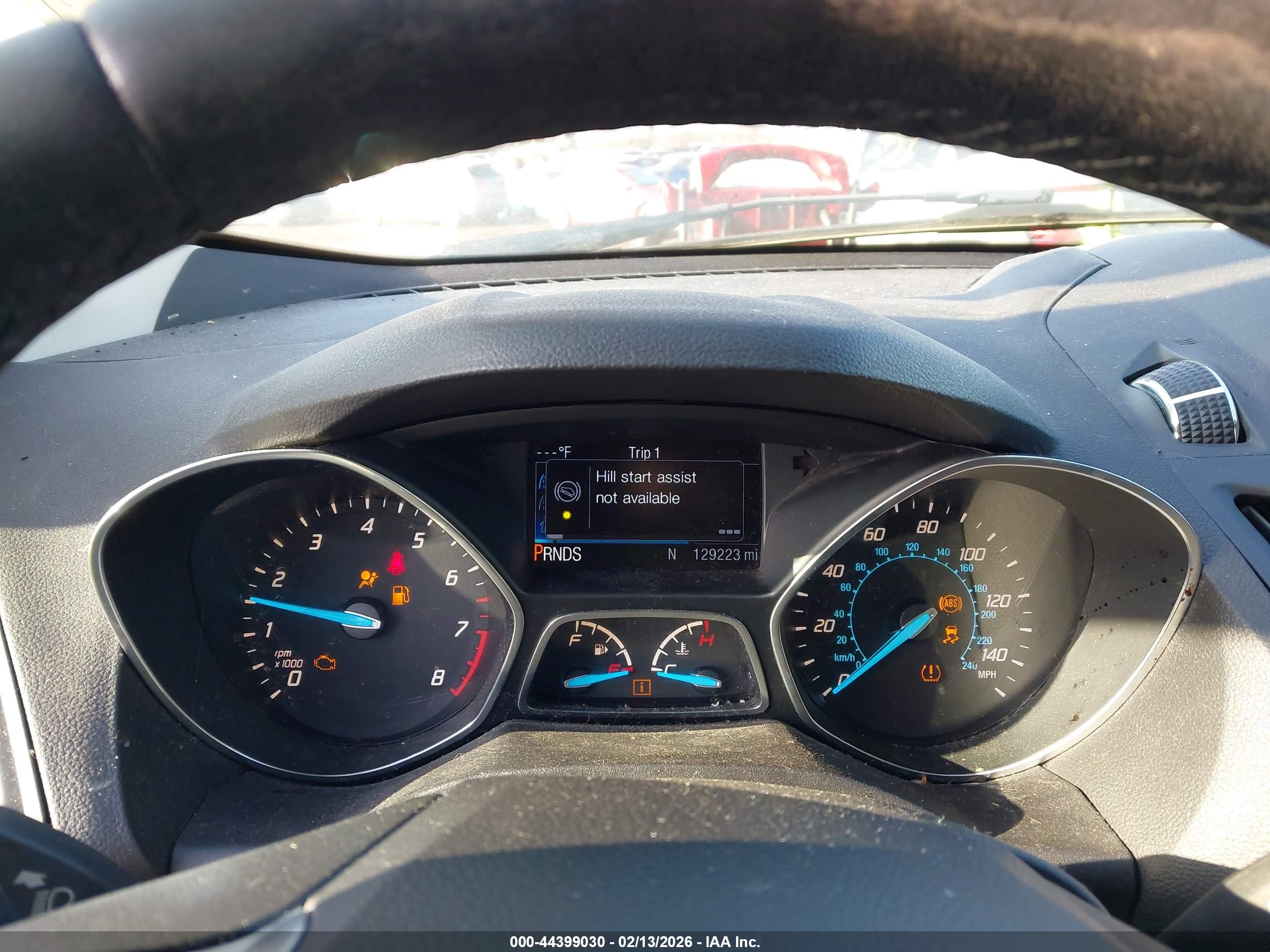 FORD ESCAPE image 7