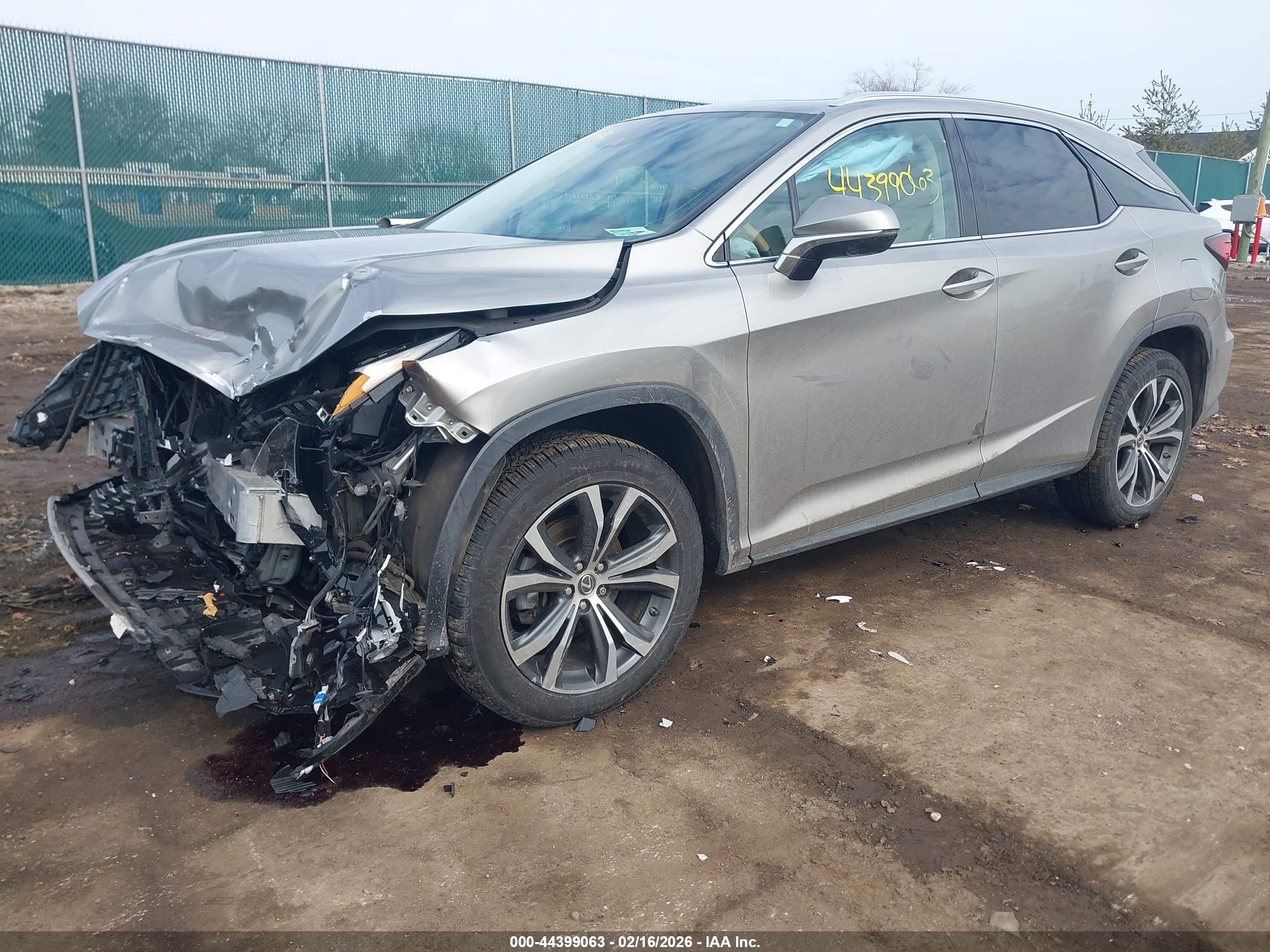 LEXUS RX image 2
